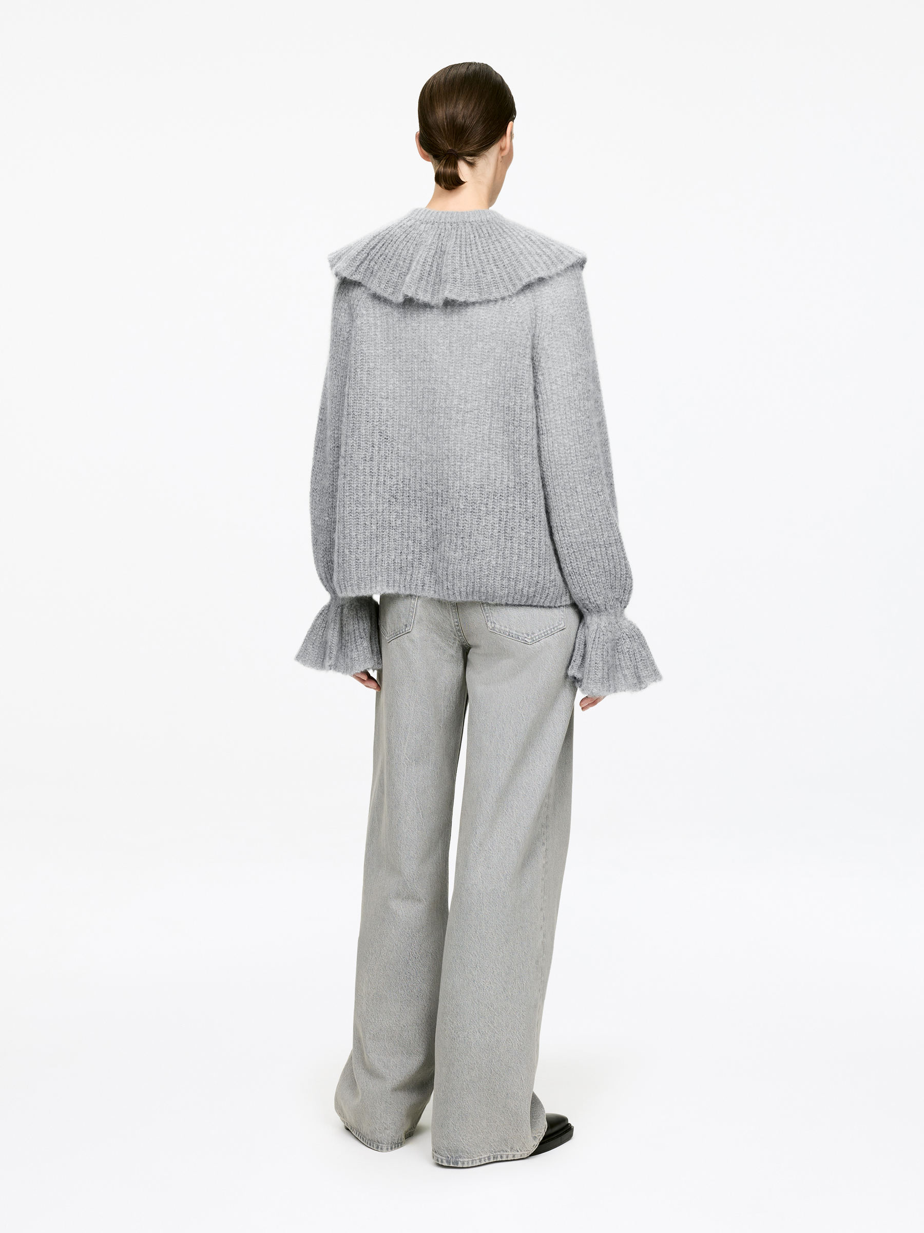 Pullover aus Mohair und Wolle mit Volants - Grau - Loose Fit - Damen - StillMedia/Lookbook - 5