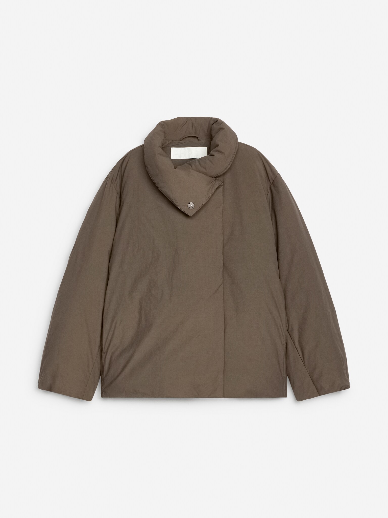 Upcycled Down™ Jacke mit hohem Kragen - Dunkles Graubraun/Dunkelbraun/Schwarz - 2