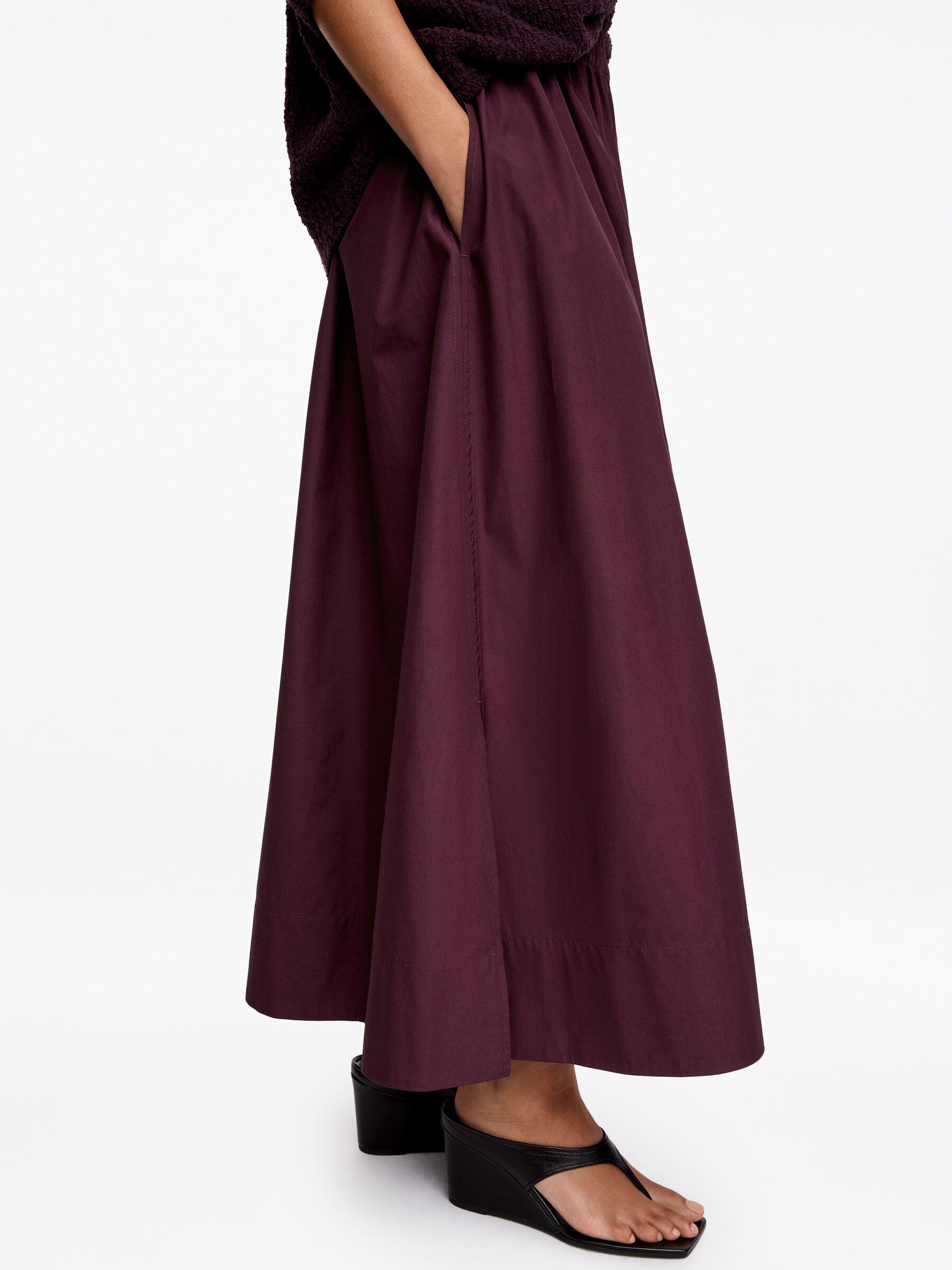 Midi Cotton Skirt - Plum - Regular fit - Women - StillMedia/Lookbook - 2