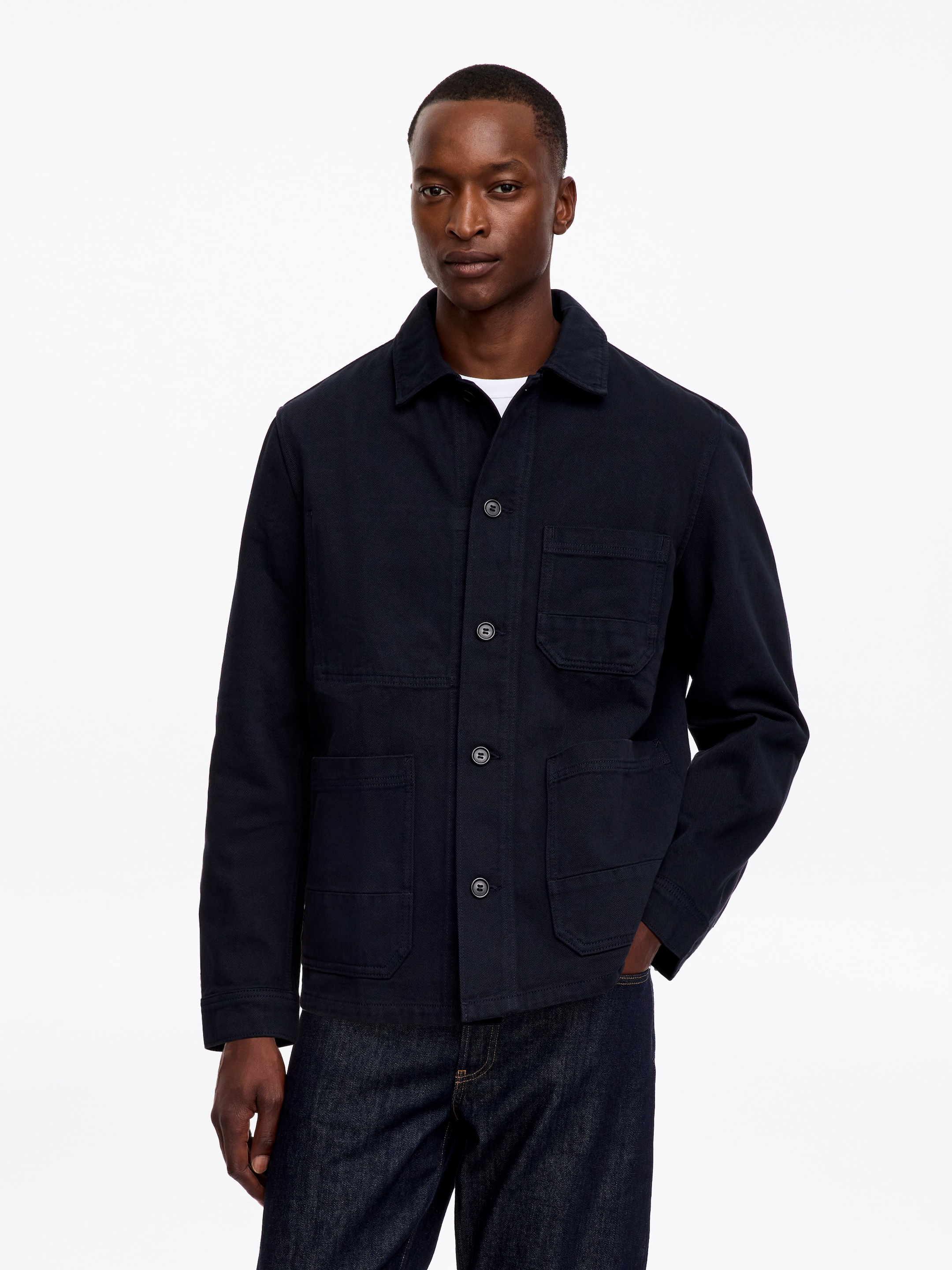 Sobrecamisa de sarga teñida - Azul oscuro - Corte estándar - Men - StillMedia/Lookbook - 43