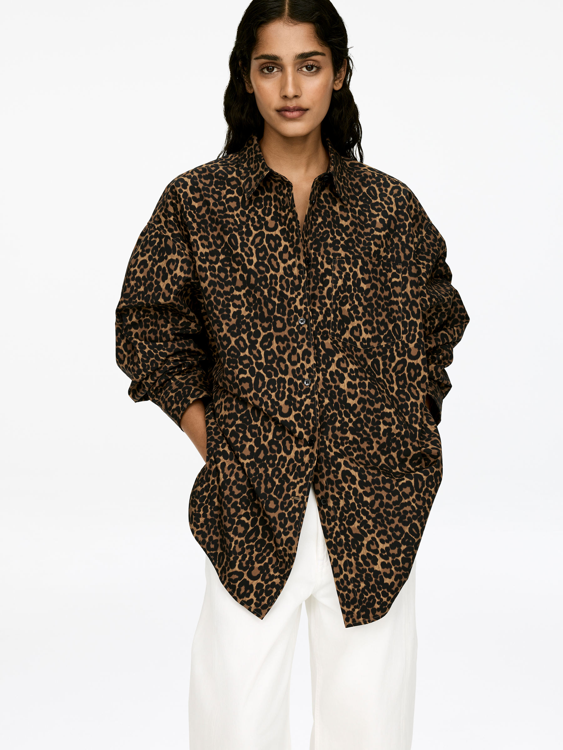 Batwing-Sleeve Shirt - Brown/Black - Oversized - Women - StillMedia/Lookbook - 5