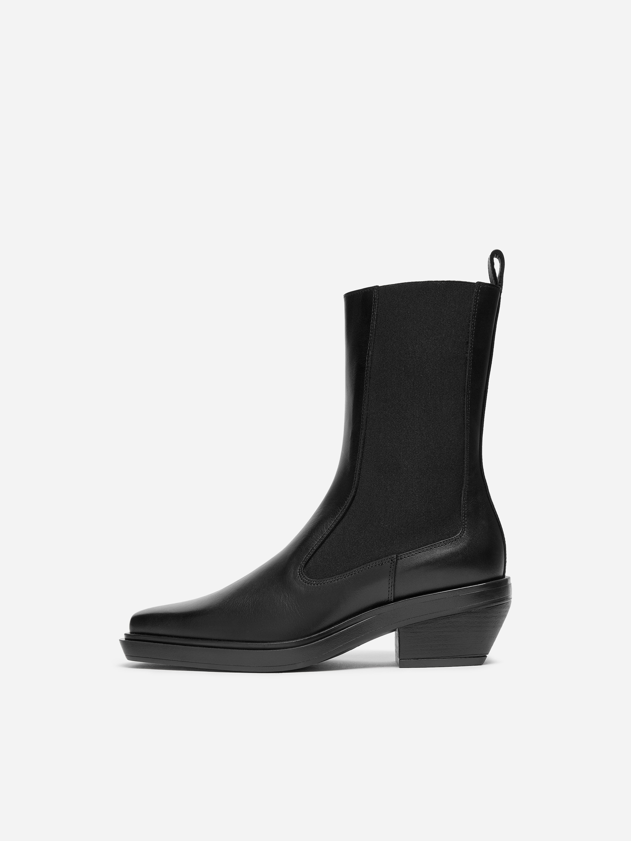 Leather boots - Black - women - StillMedia/DescriptiveStillLife - 1
