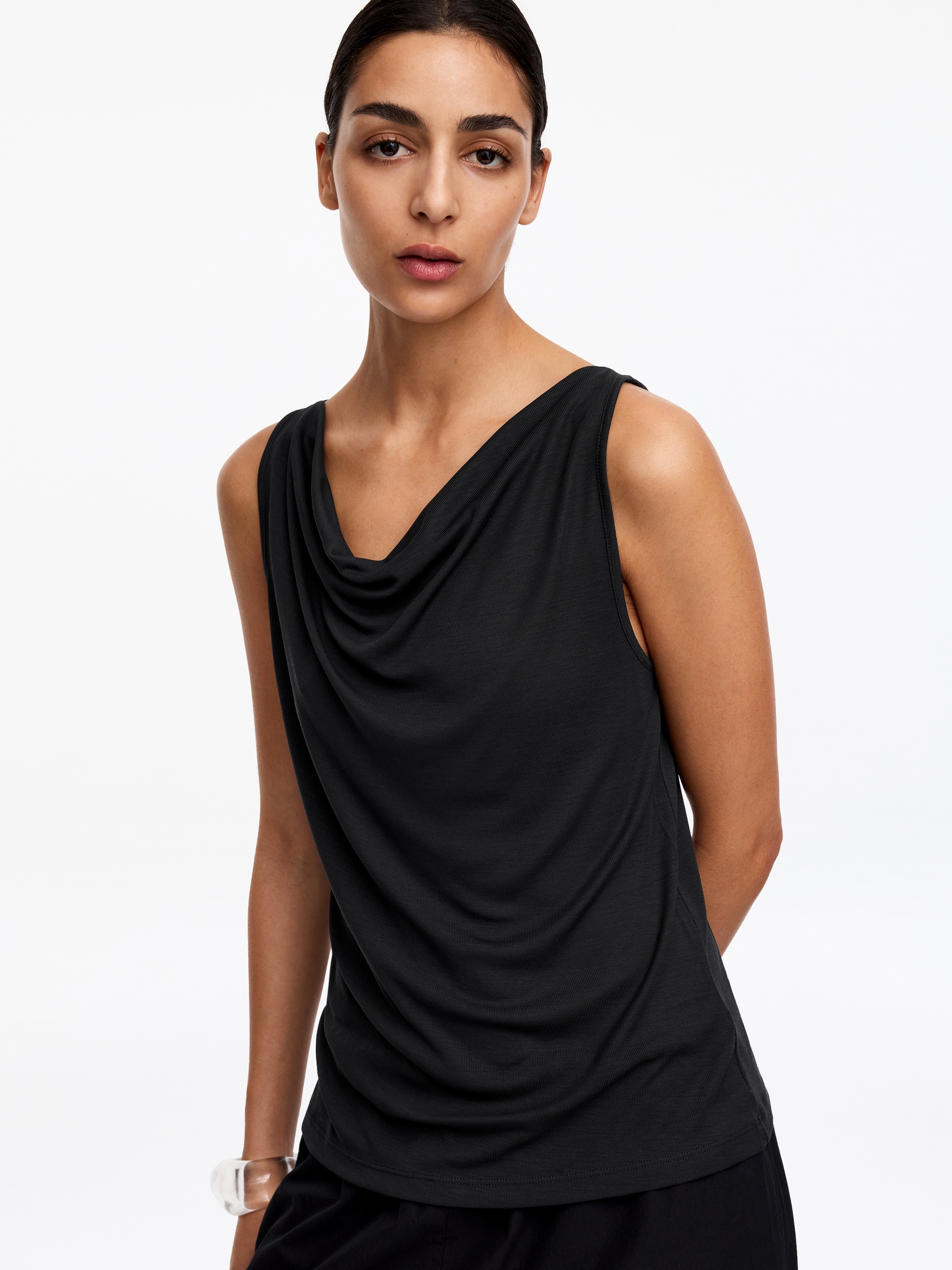 Top sin mangas drapeado - Negro - Corte estándar - Women - StillMedia/Lookbook - 4