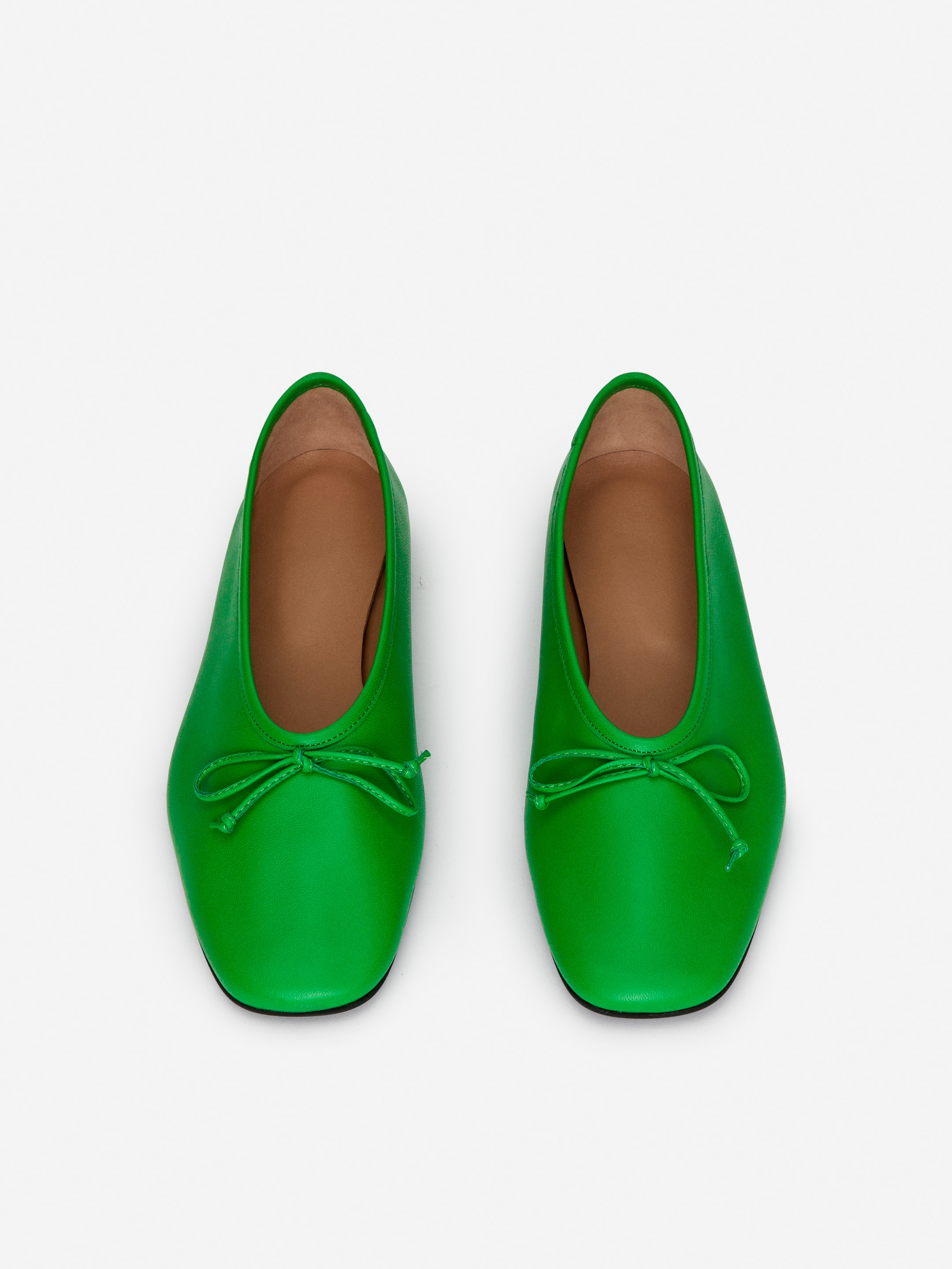 Leather Ballerinas - Green - Women - StillMedia/DescriptiveStillLife - 5