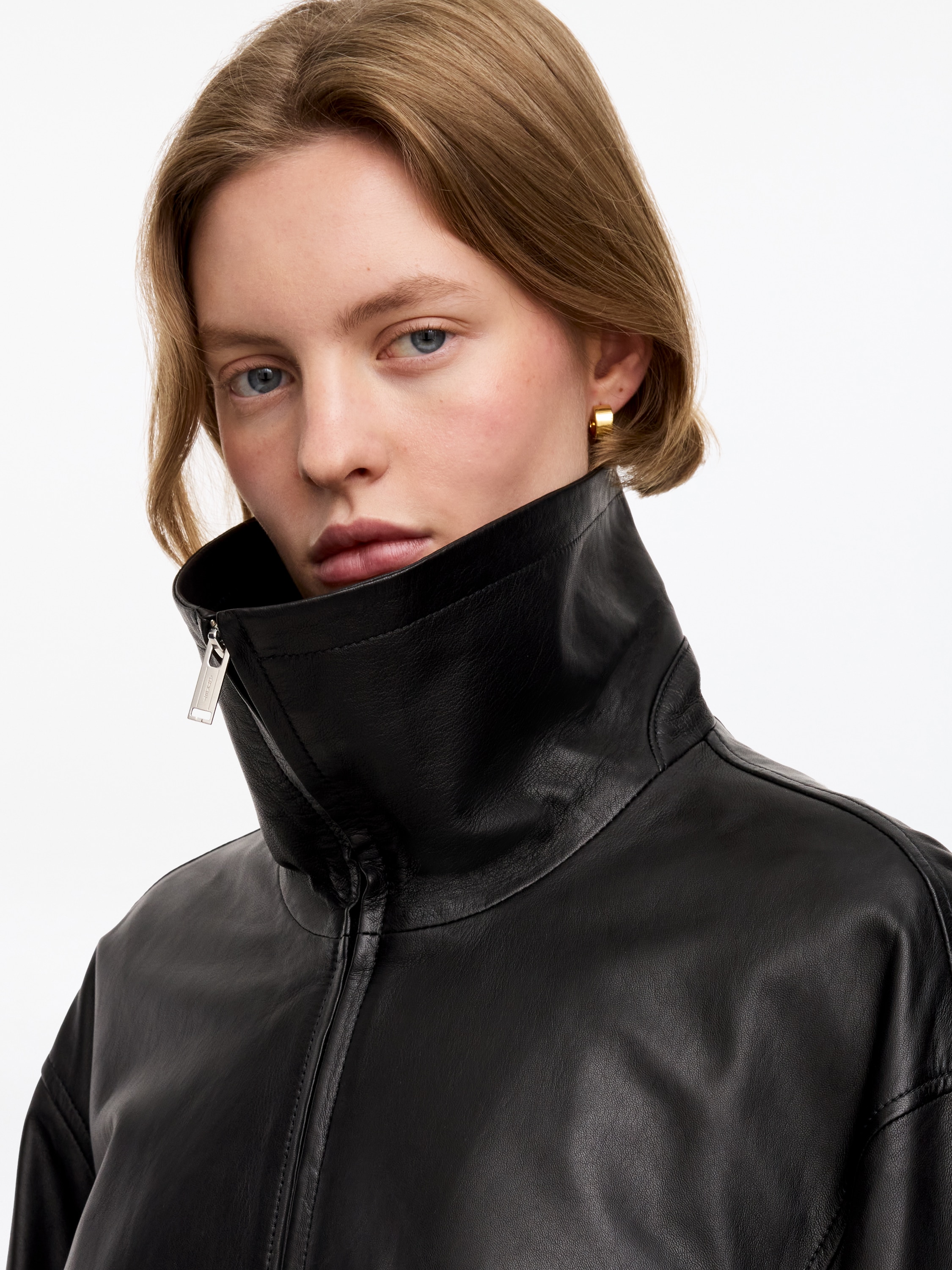 Short Leather Jacket – Black – Women – ARKET GB