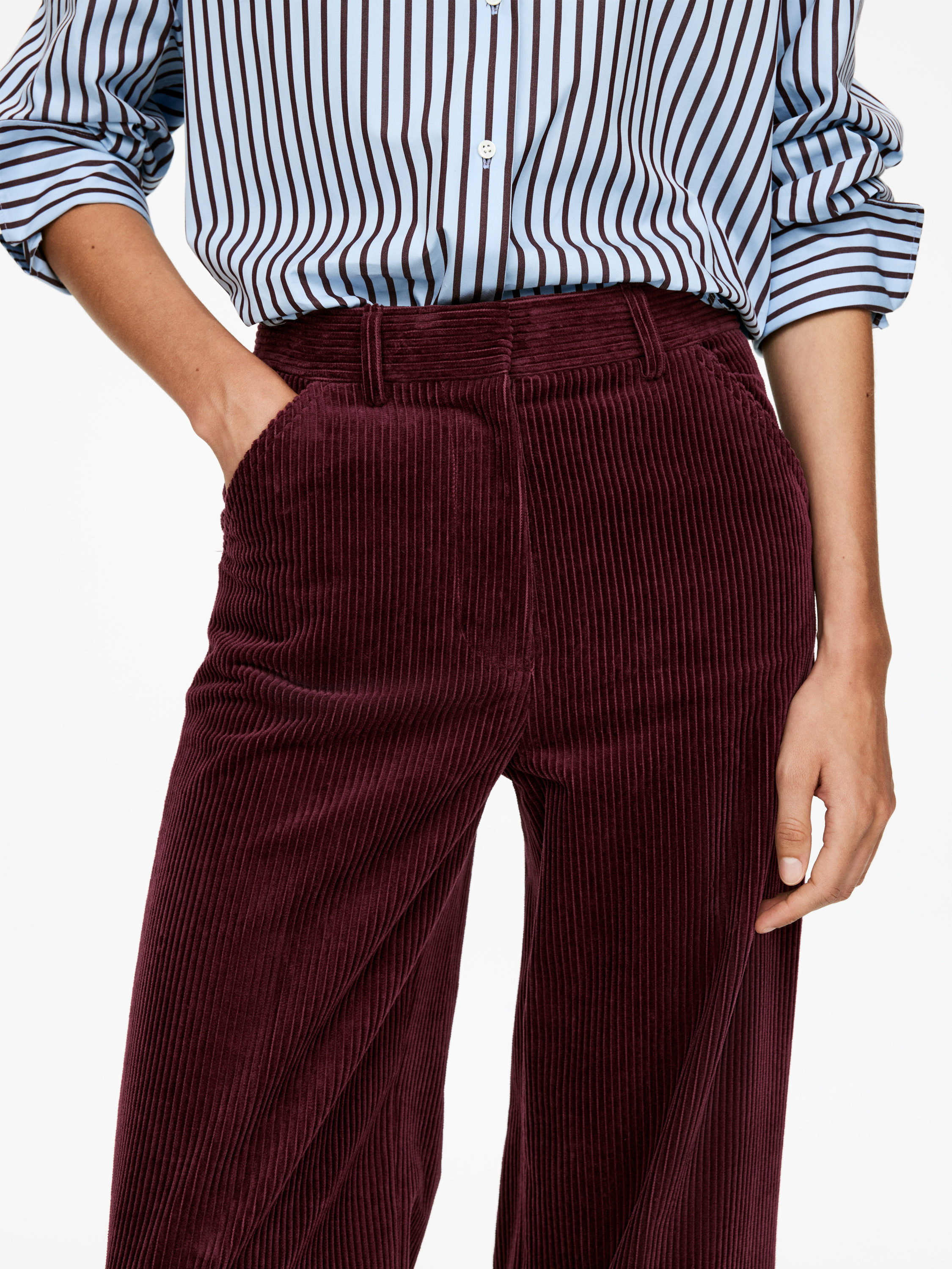 Wide-Leg Corduroy Trousers - Burgundy - Relaxed fit - Women - StillMedia/Lookbook - 4