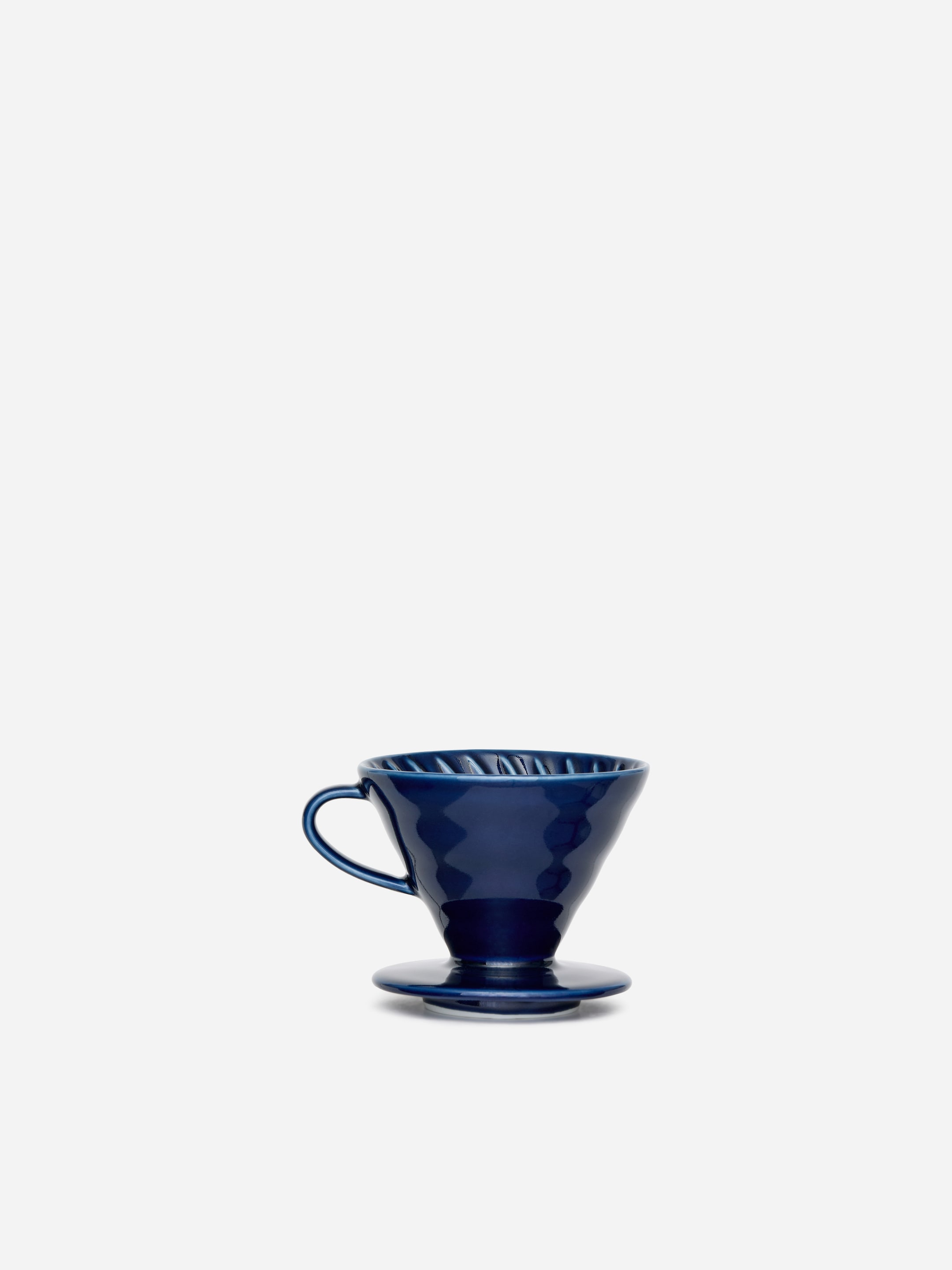 Hario V60 Coffee Dripper - Blue - Homeware - StillMedia/DescriptiveStillLife - 3