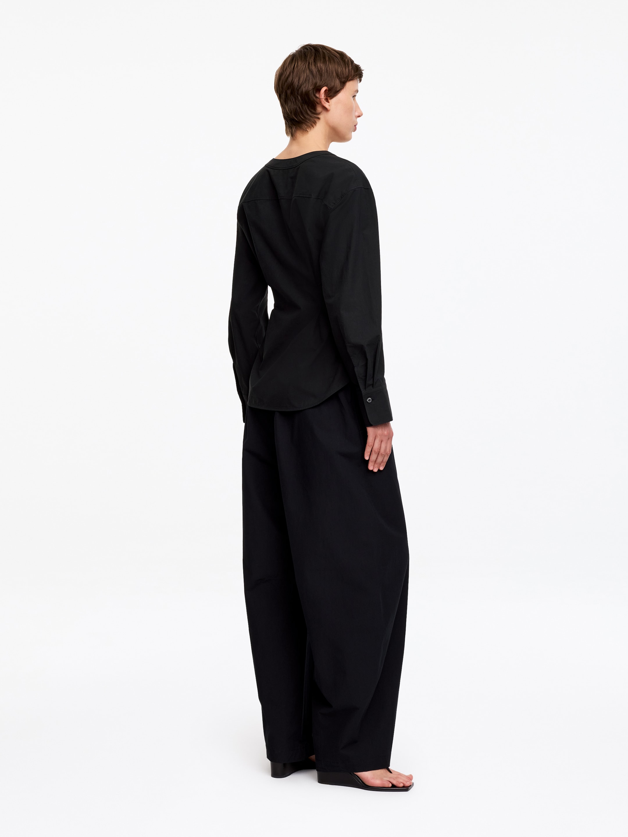 Cotton Wrap Shirt - Black - Regular fit - women - StillMedia/Lookbook - 2