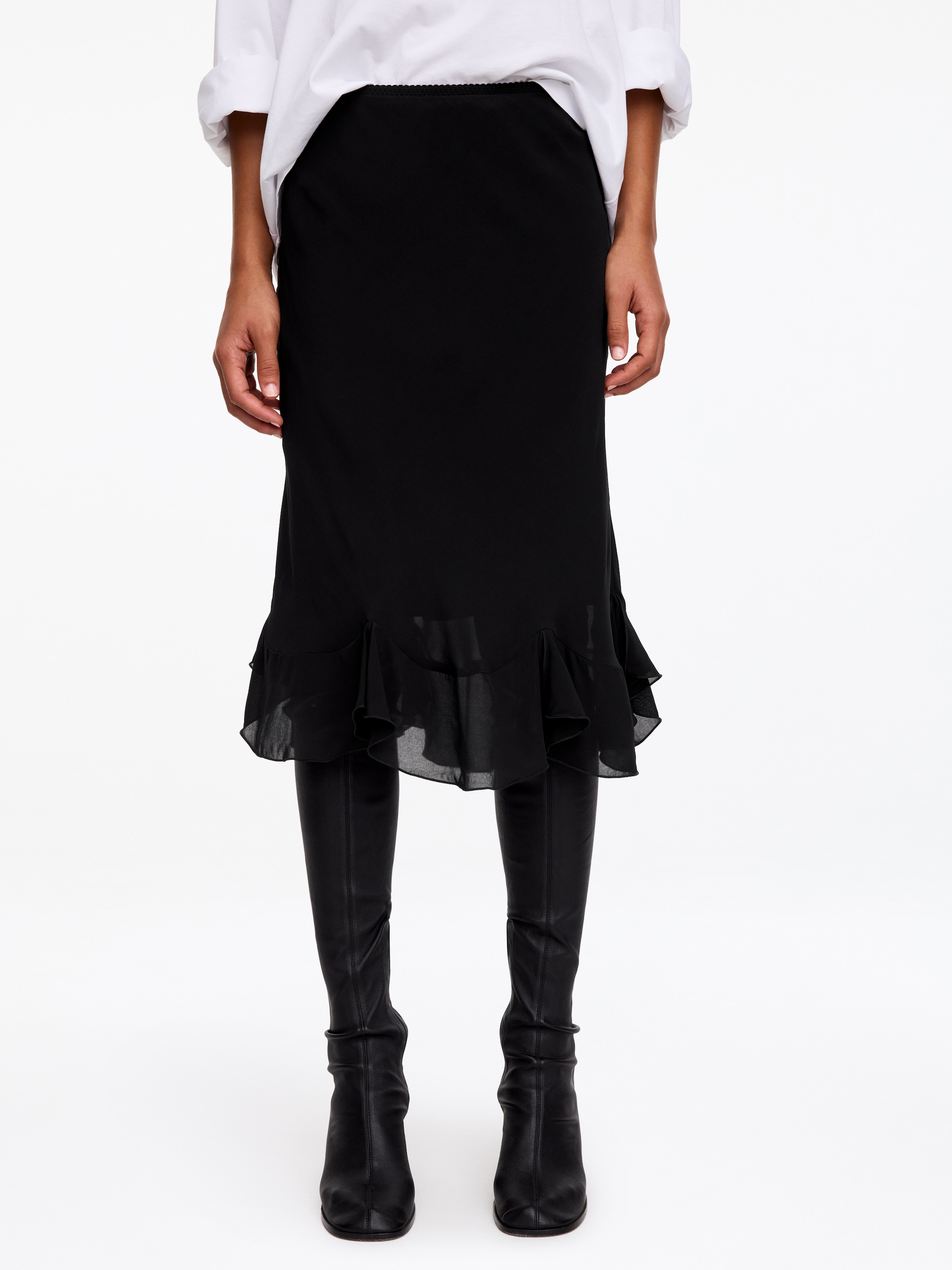 Frill-Hem Midi Skirt - Black - Regular fit - women - StillMedia/Lookbook - 3