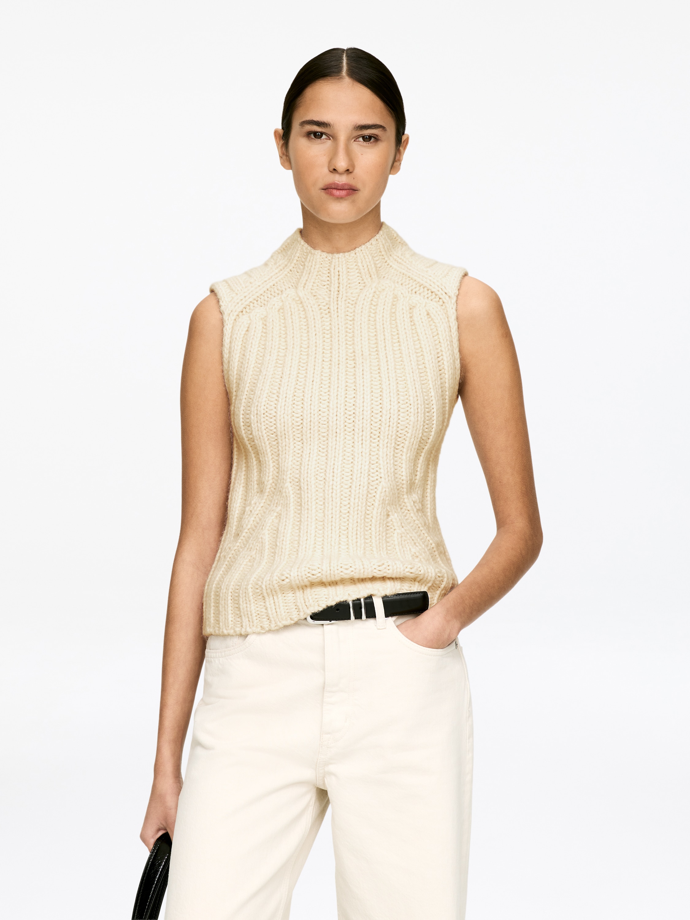 Kamizelka z prążkowanej dzianiny - Złamana biel