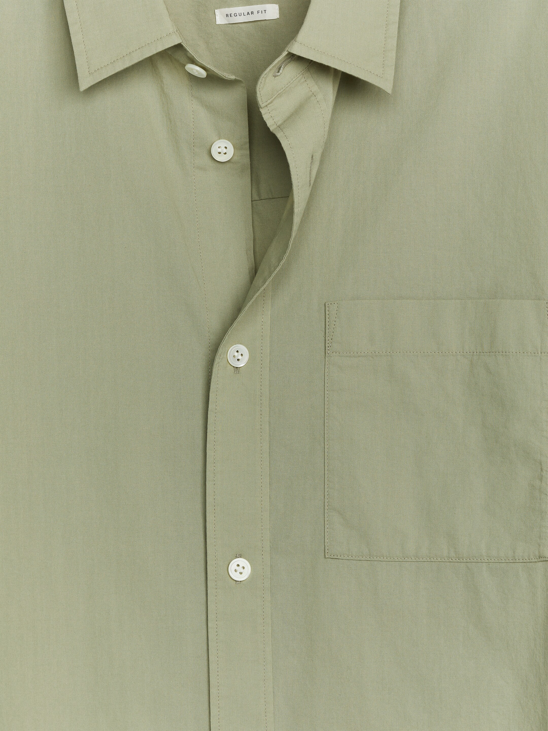 View larger image: Relaxed Poplin Shirt - Khaki Green - Men | H&M GB 2