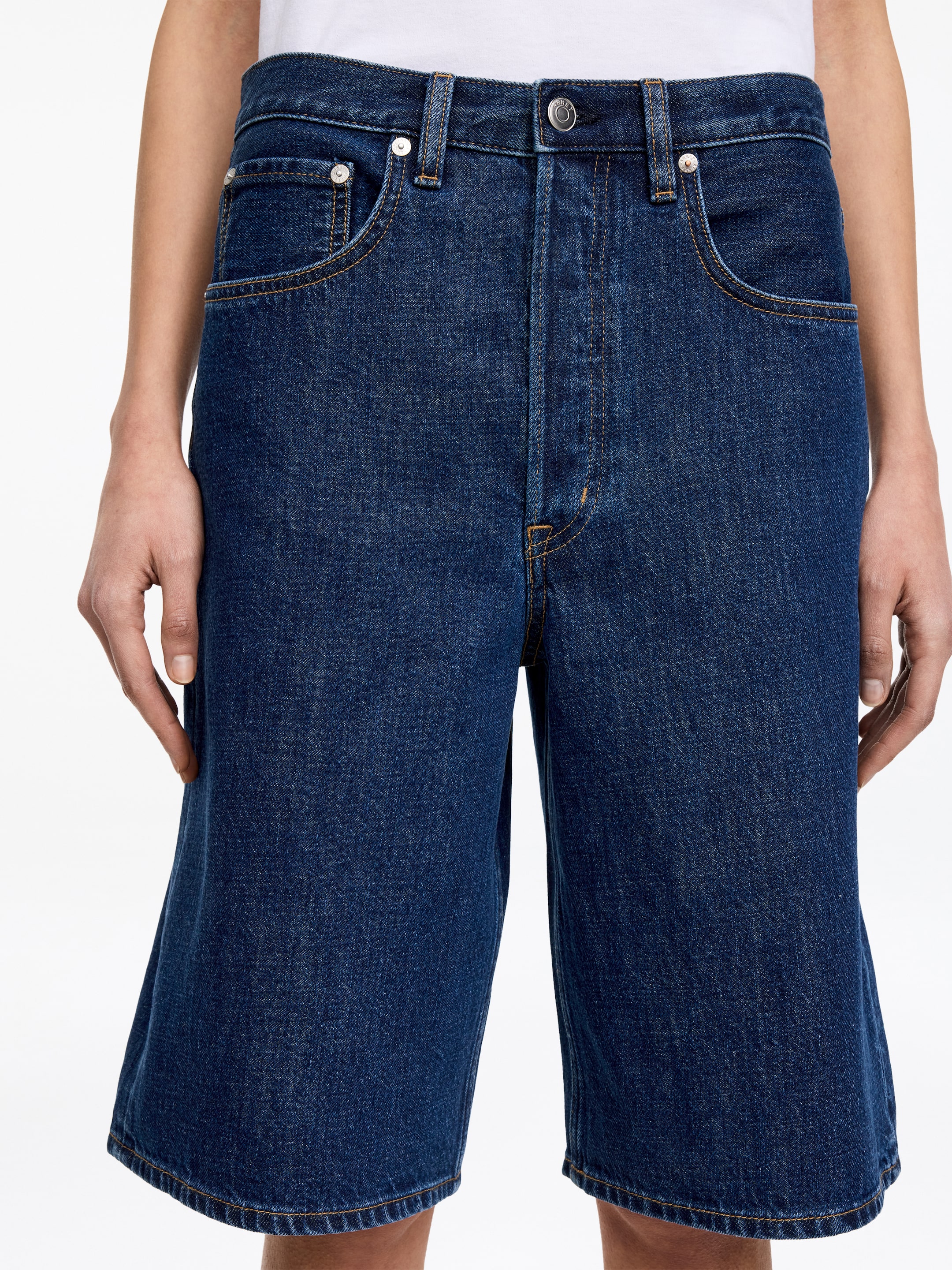Shorts lunghi in denim - Blu scuro - Loose fit - Women - StillMedia/Lookbook - 4