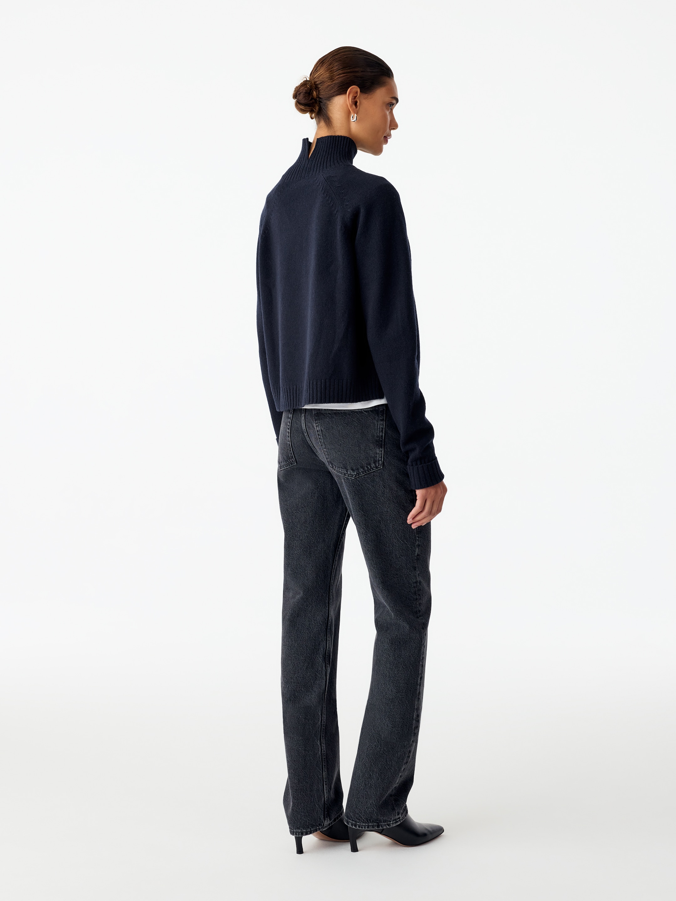 Roll-Neck Wool Jumper - Dark Blue - Regular fit - women - StillMedia/Lookbook - 6