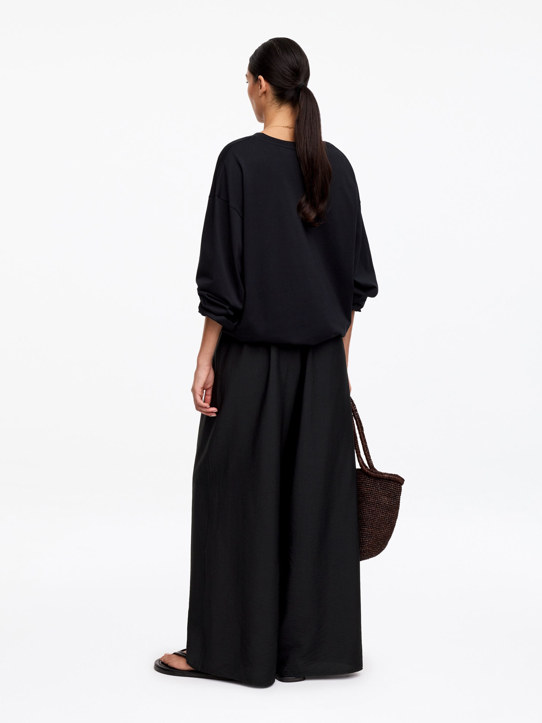 Szerokie spodnie - Czarny - Luźny fason - Women - StillMedia/Lookbook - 4