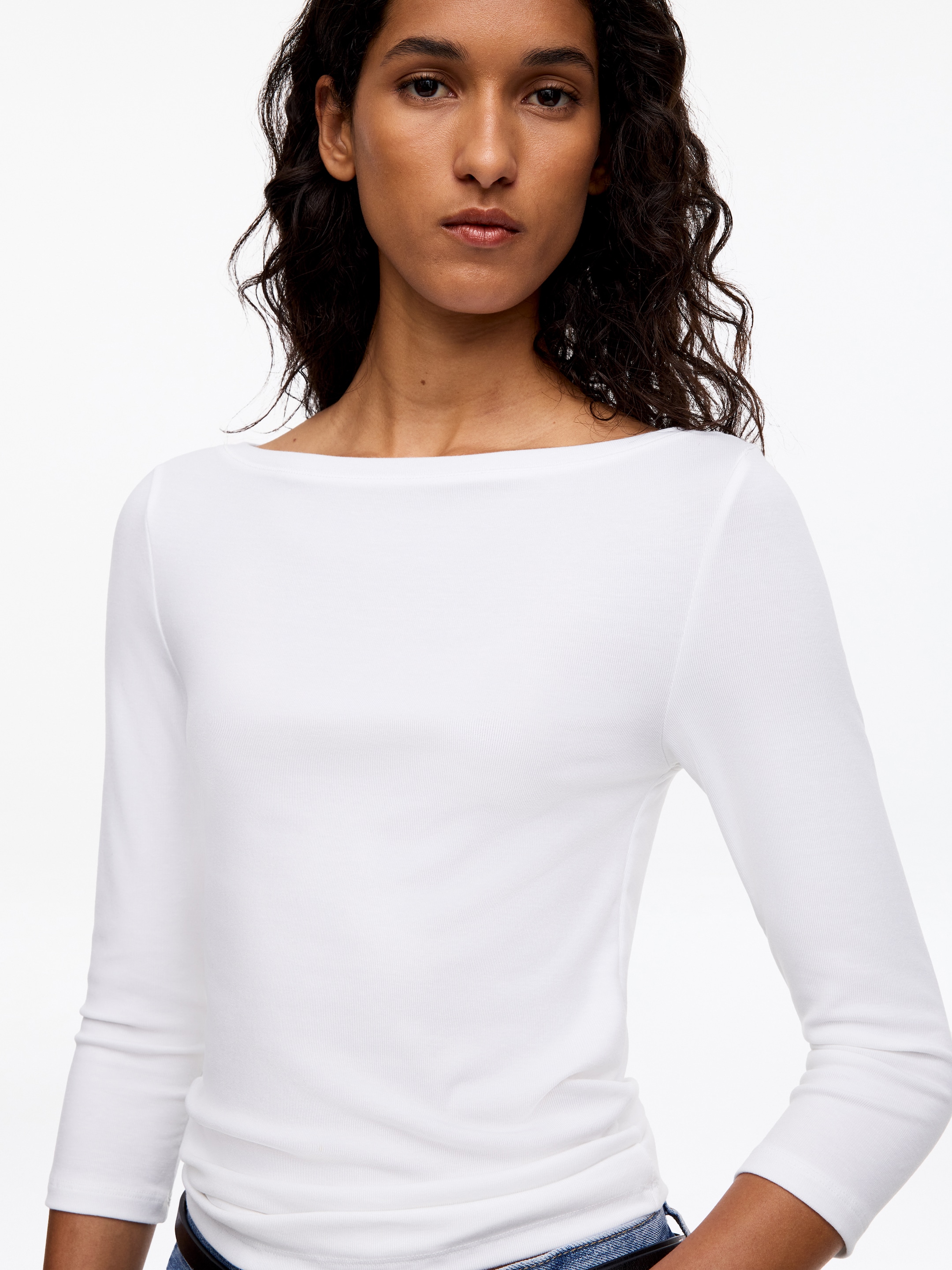 Top z dekoltem w łódkę - Biały - Wąski fason - women - StillMedia/Lookbook - 3