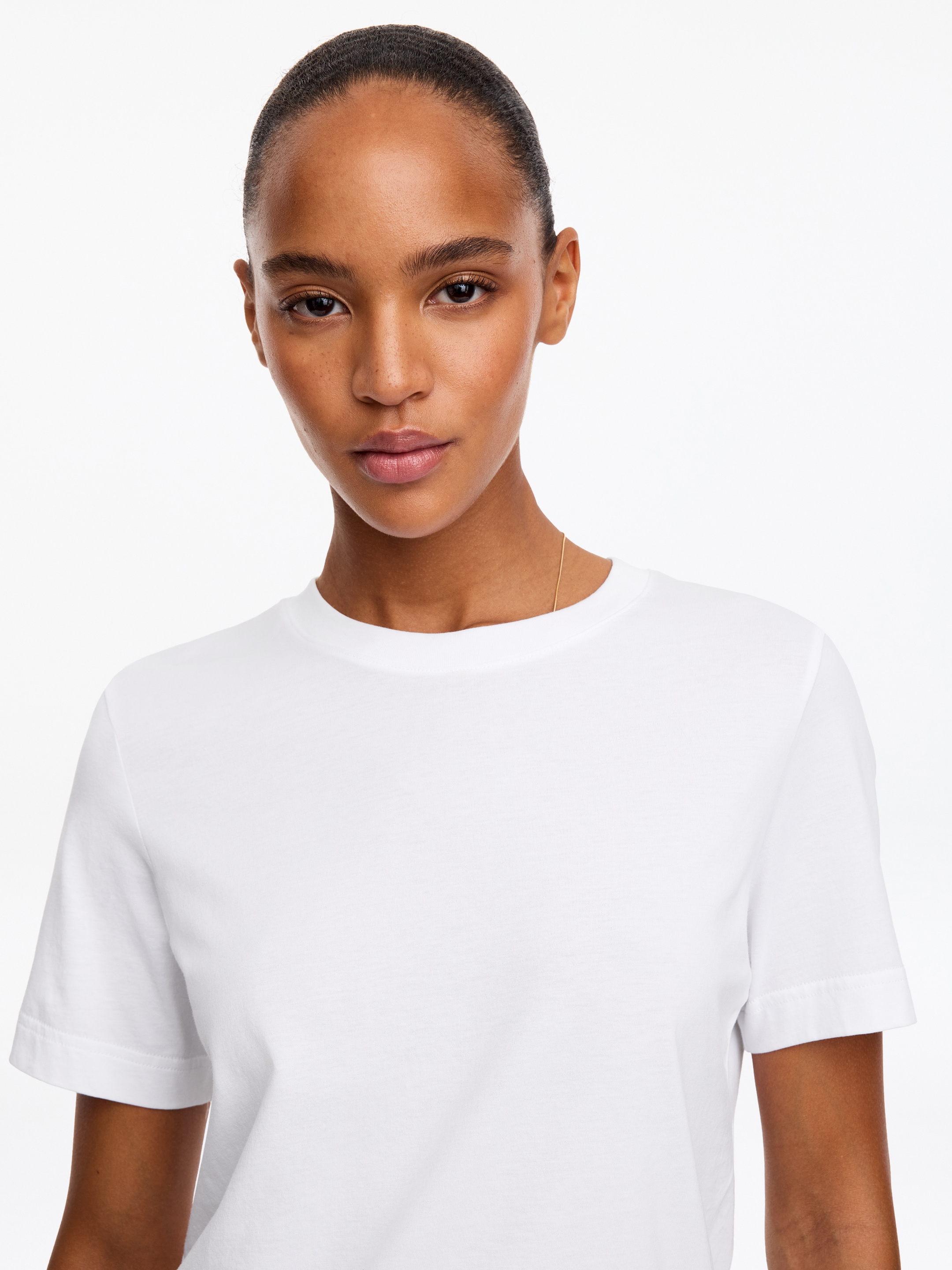 Signature Short-Sleeve T-Shirt - White - Regular fit - women - StillMedia/Lookbook - 74