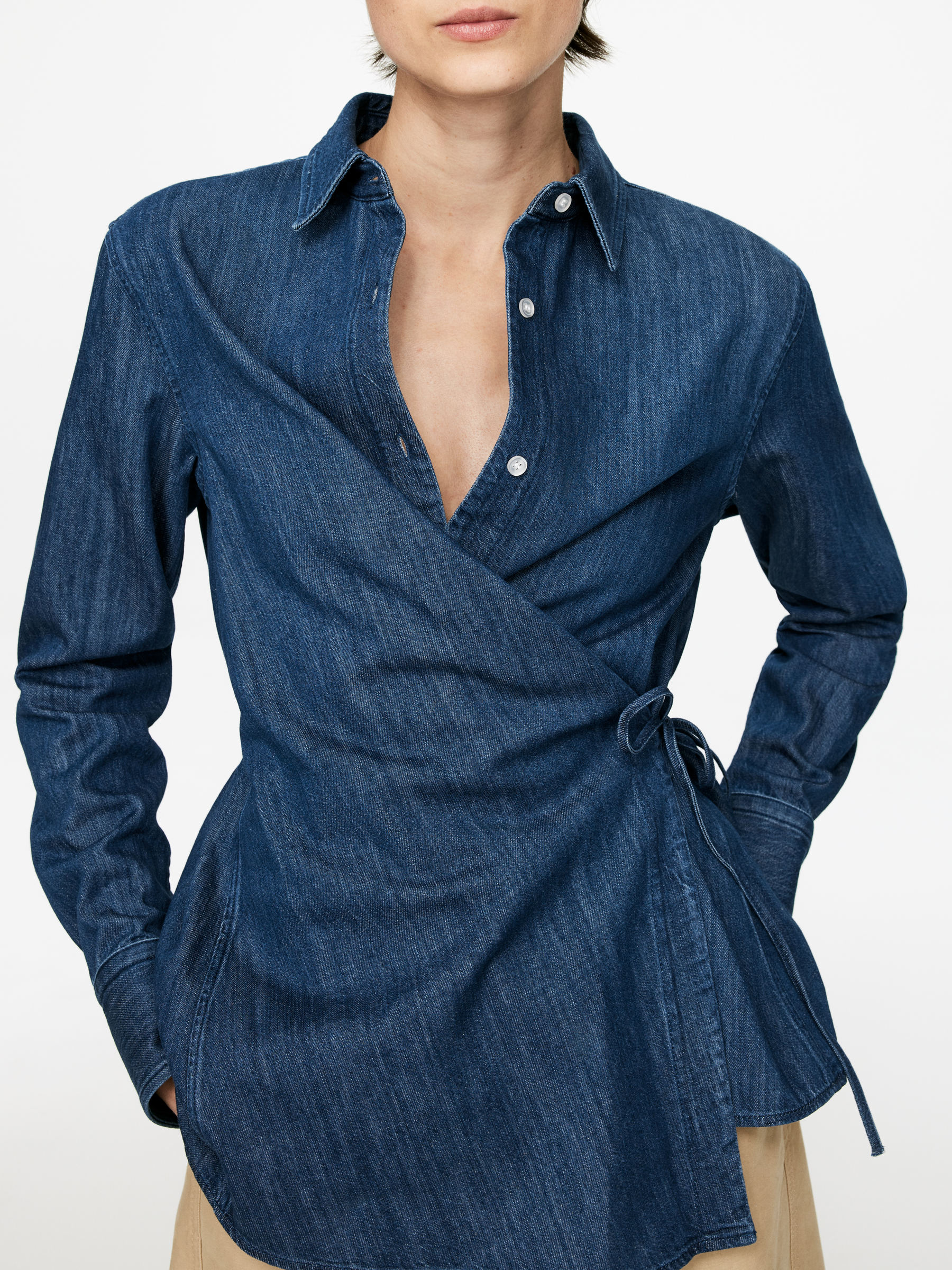 Denim Wrap Shirt - Blue - Regular fit - Women - StillMedia/Lookbook - 5