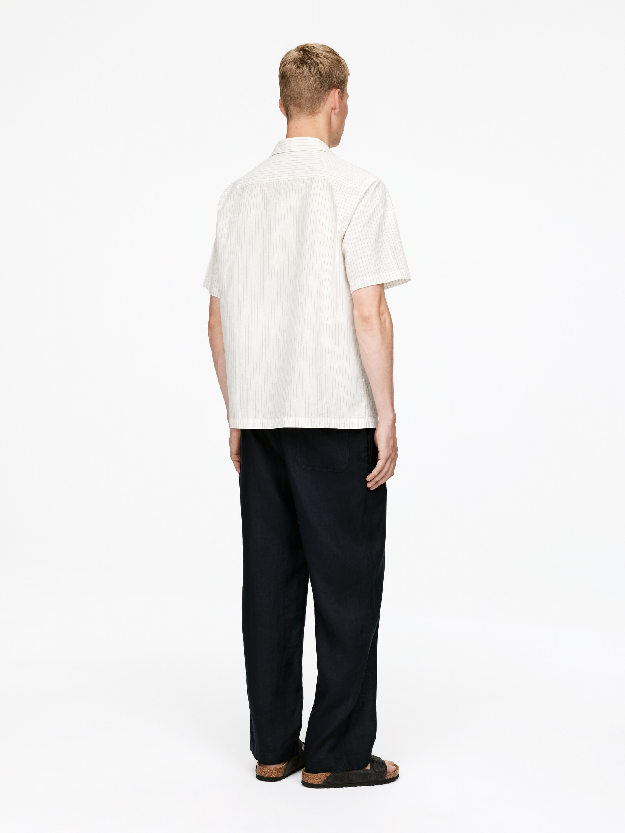 Zobrazit větší obrázek: Bavlněná košile Resort - Bílá/pruhovaná - MUŽI | H&M CZ 2