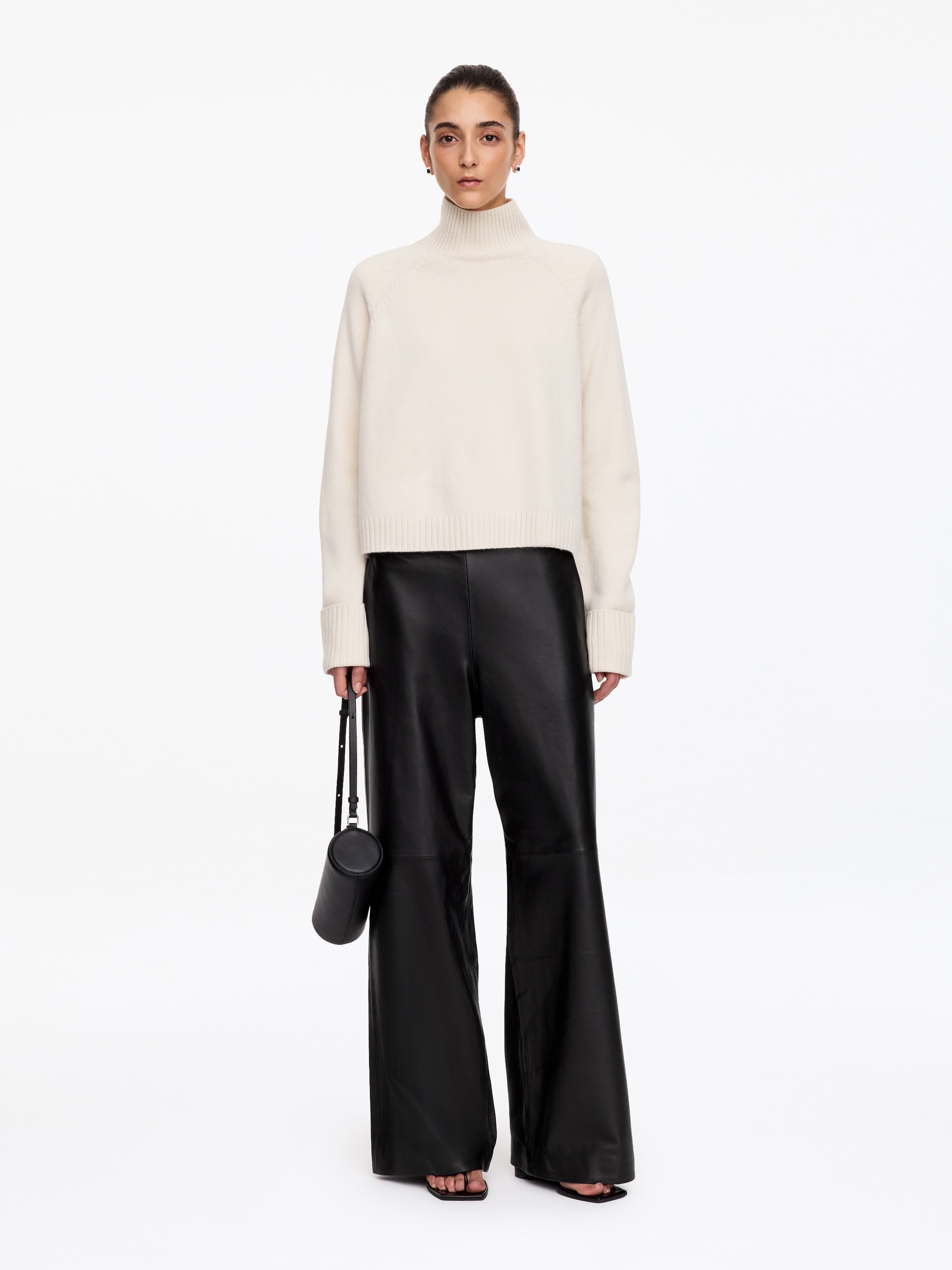 Leather Trousers-Black-21288
