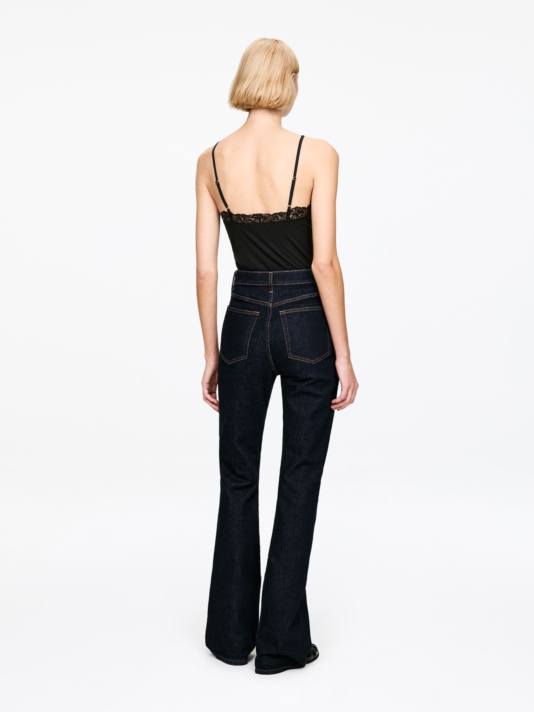 Lace-Detail Strap Top - Black - Slim fit - Women - StillMedia/Lookbook - 5