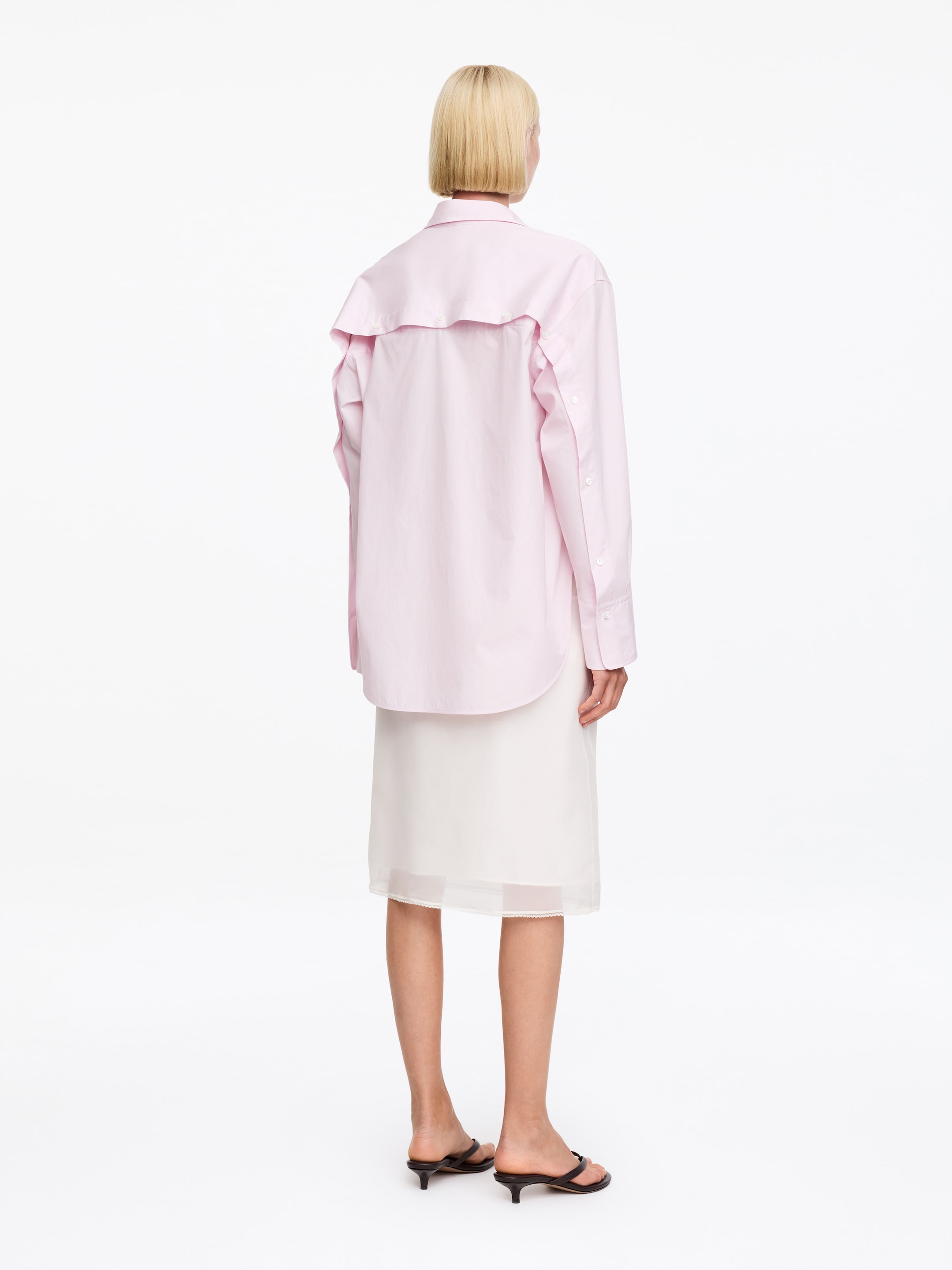 ARKET and Laila Gohar Button-Back Shirt - Light Pink - Loose fit - Women - StillMedia/Lookbook - 7