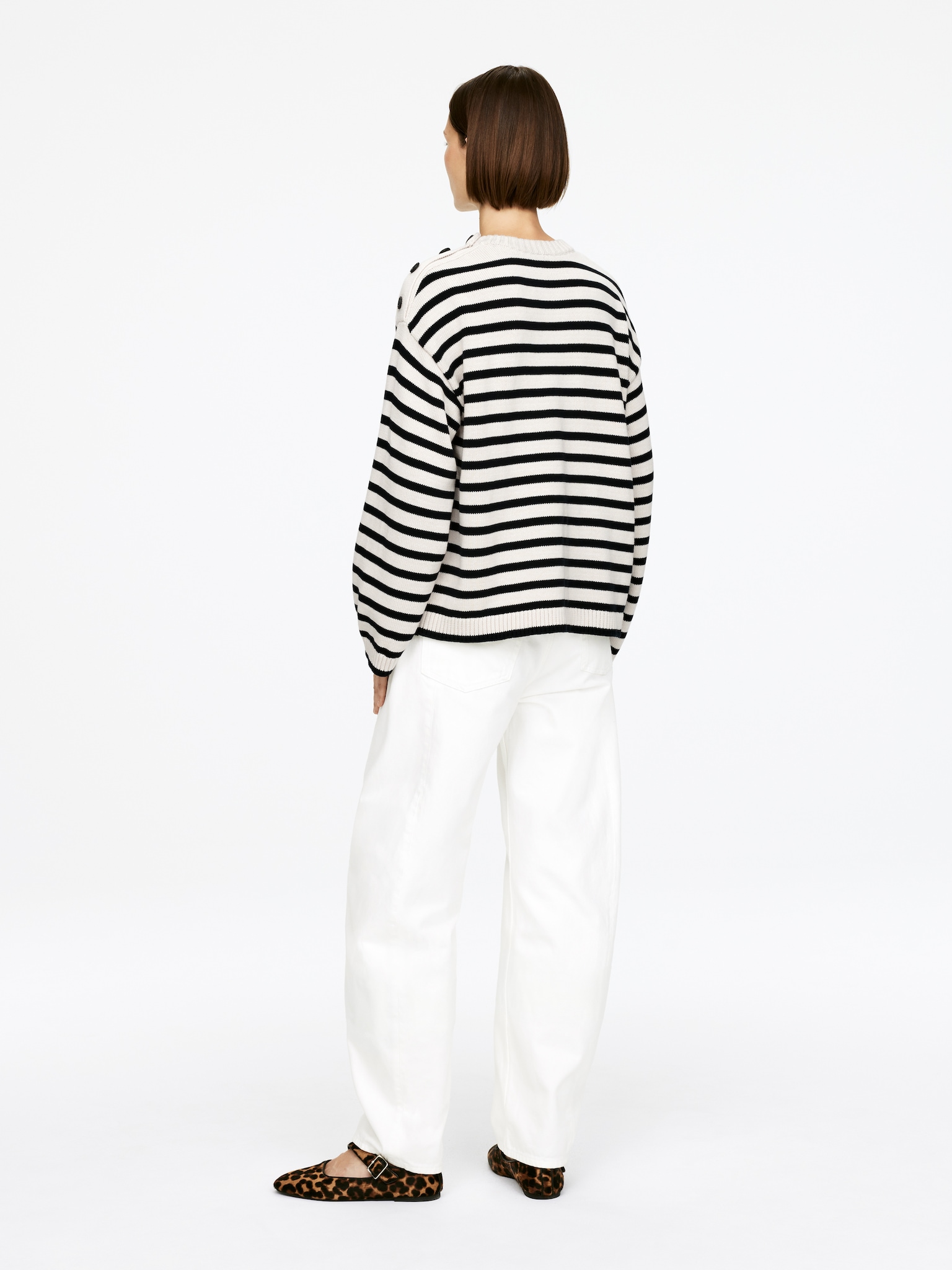 Oversized Cotton Jumper - Beige/Black - 4