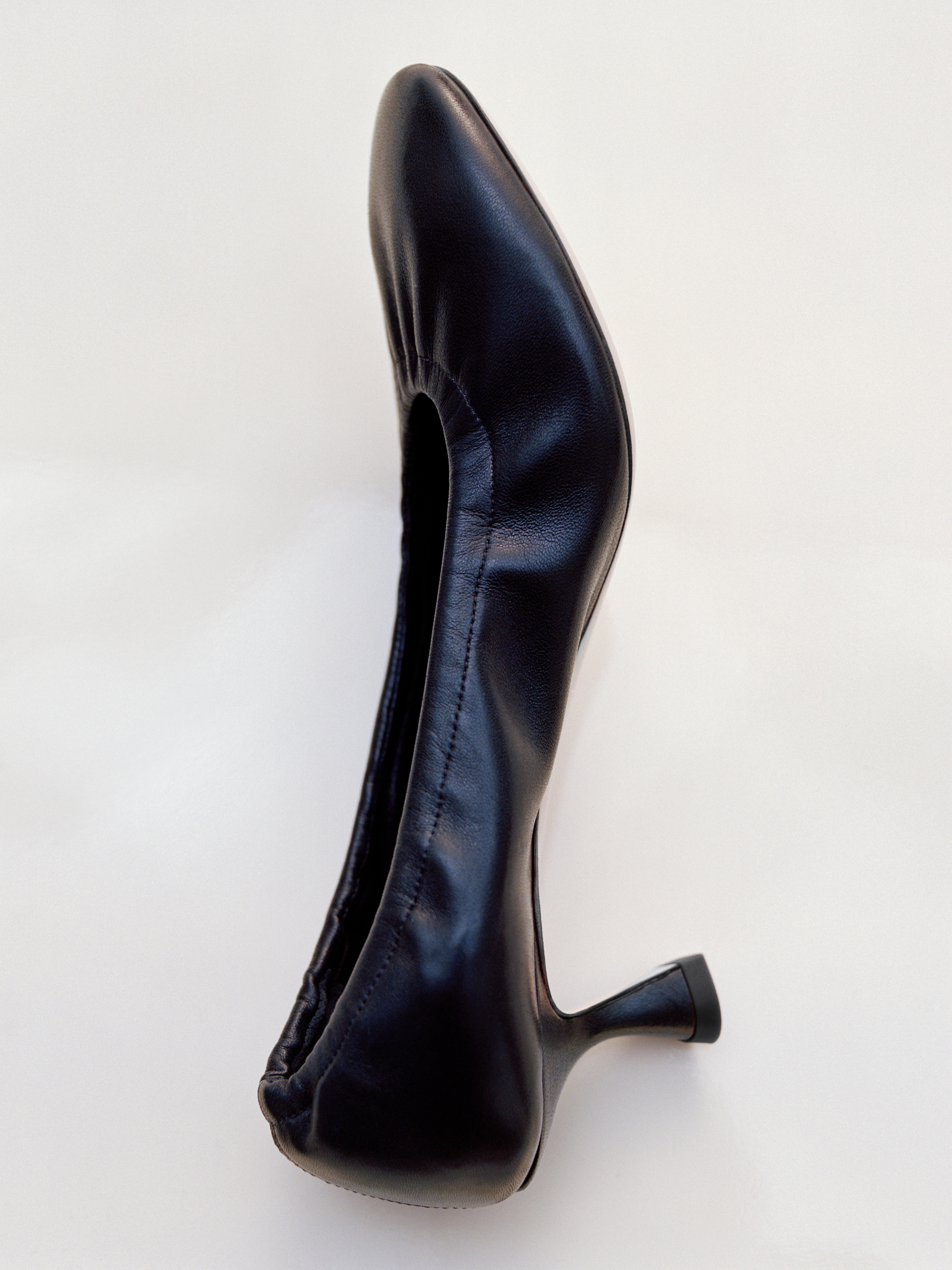 Gathered Pumps - Dark mole - women - StillMedia/Environmental - 1