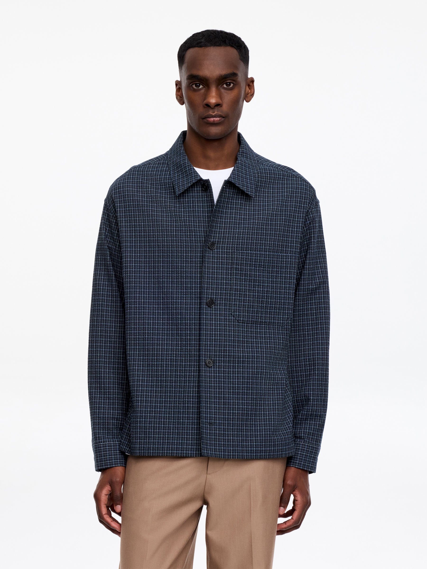 Hemd aus Seersucker - Dunkelblau/Karos - Relaxed Fit - Men - StillMedia/Lookbook - 4