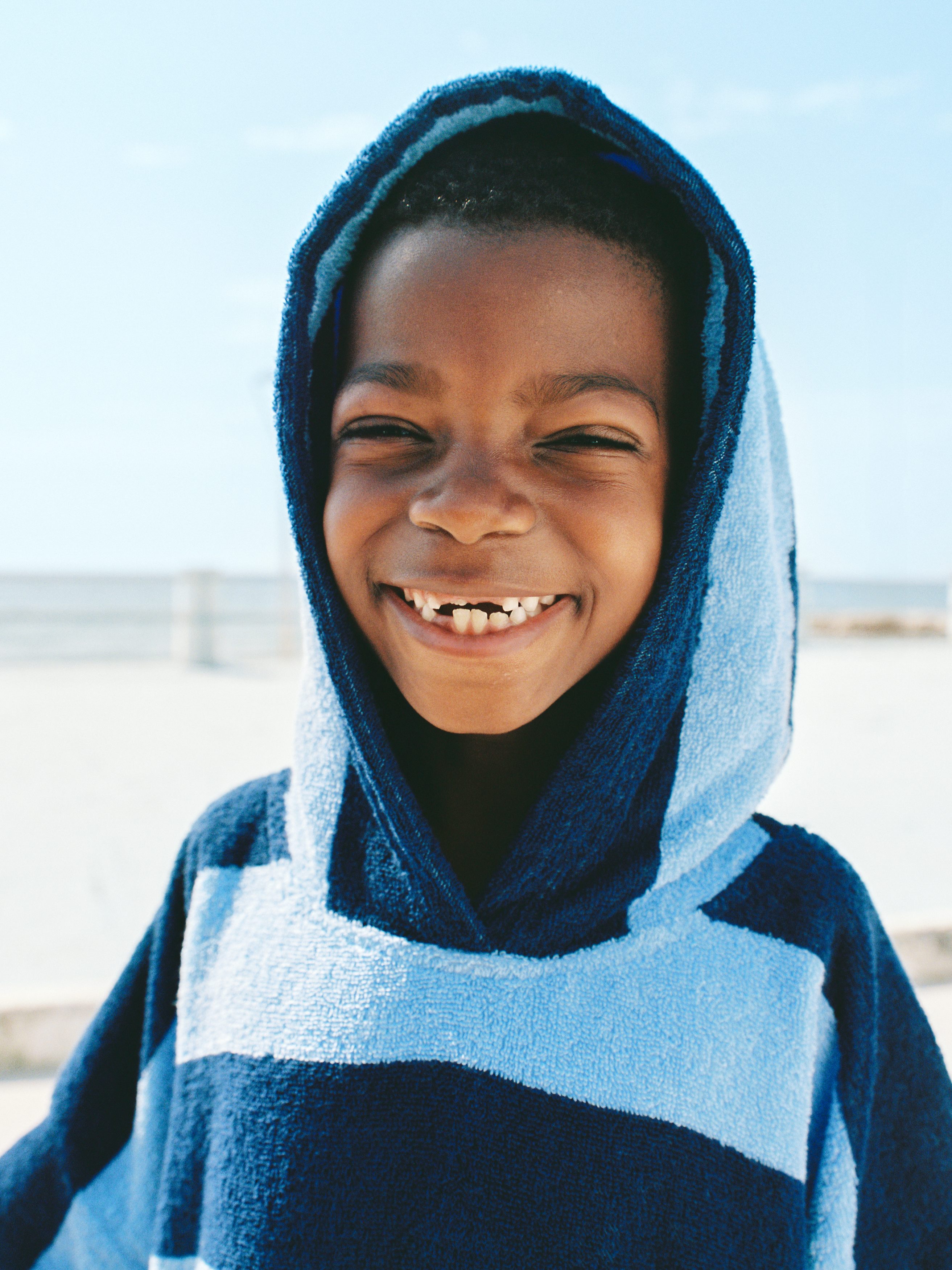 Hooded Towel T-Shirt - Light Blue/Blue - Oversized - Children - StillMedia/Environmental - 1