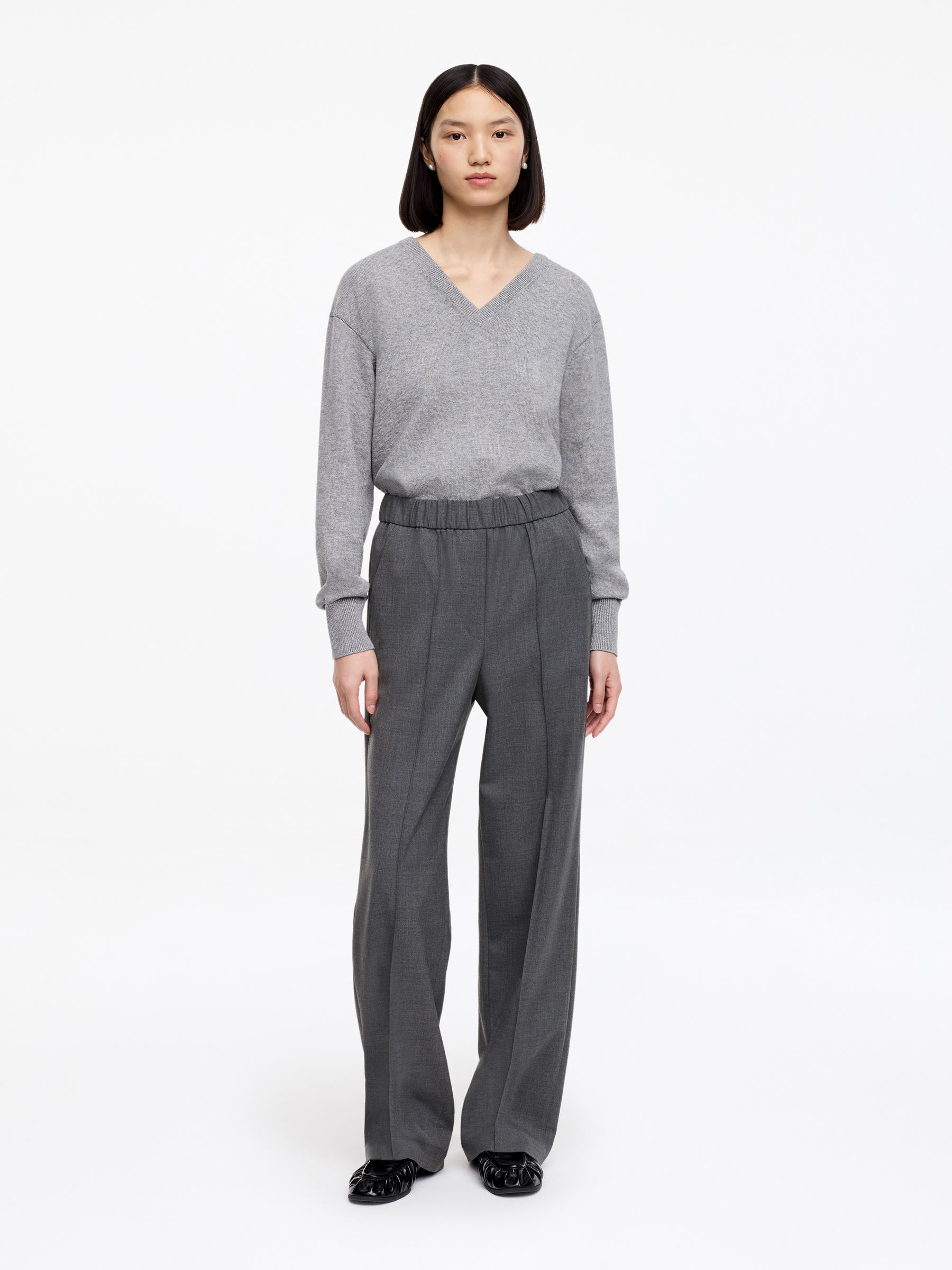 Elegante Hose mit Elastikbund - Dunkelgrau - Relaxed Fit - Women - StillMedia/Lookbook - 11