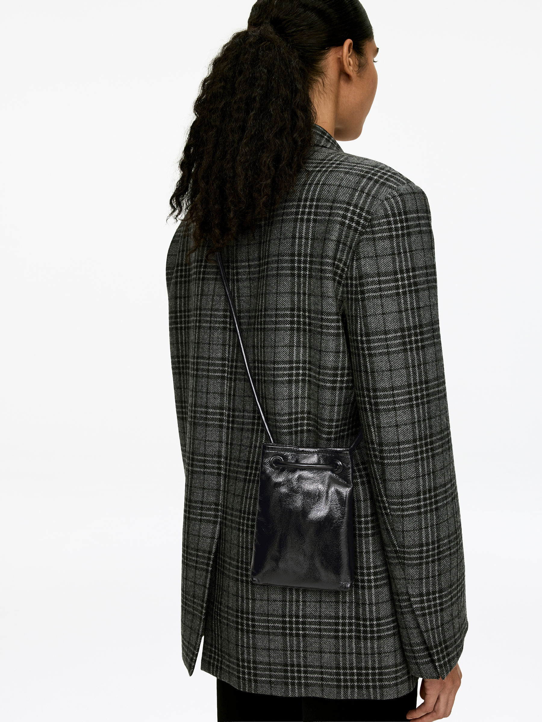 Sac en cuir à bandoulière - Noir - Femme - StillMedia/Lookbook - 4