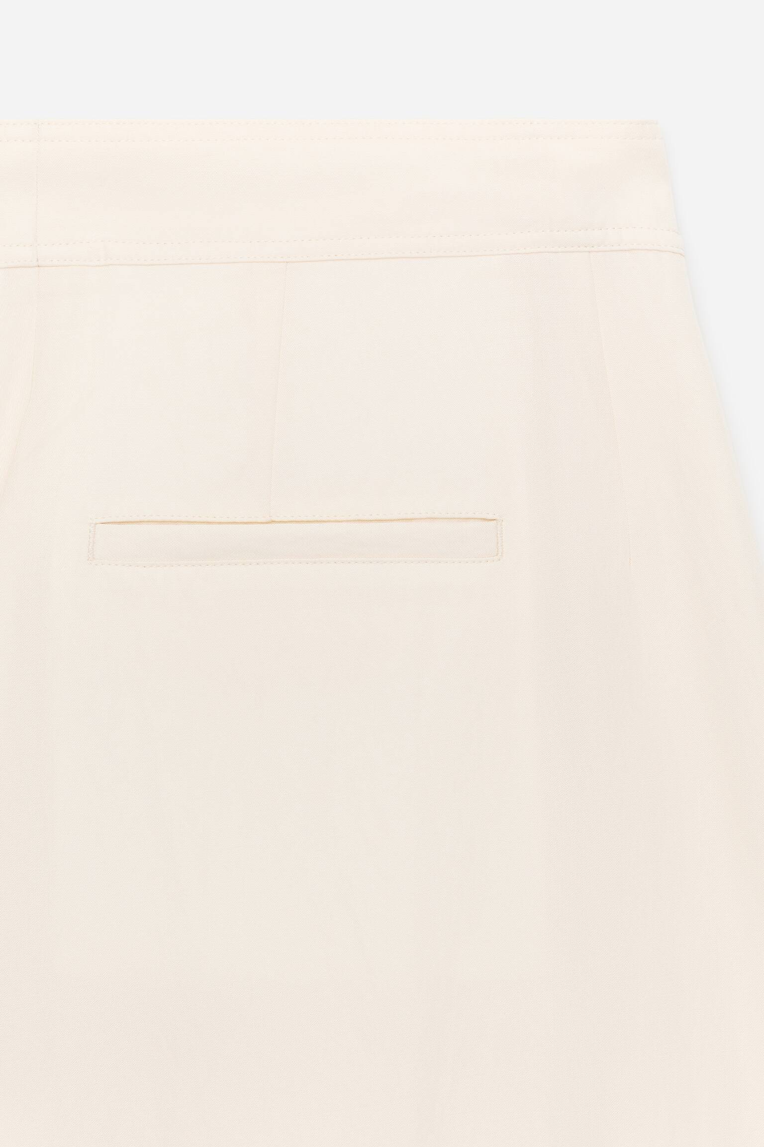 Elegante broek met omslag aan de voorkant - Gebroken wit/Zwart - 4