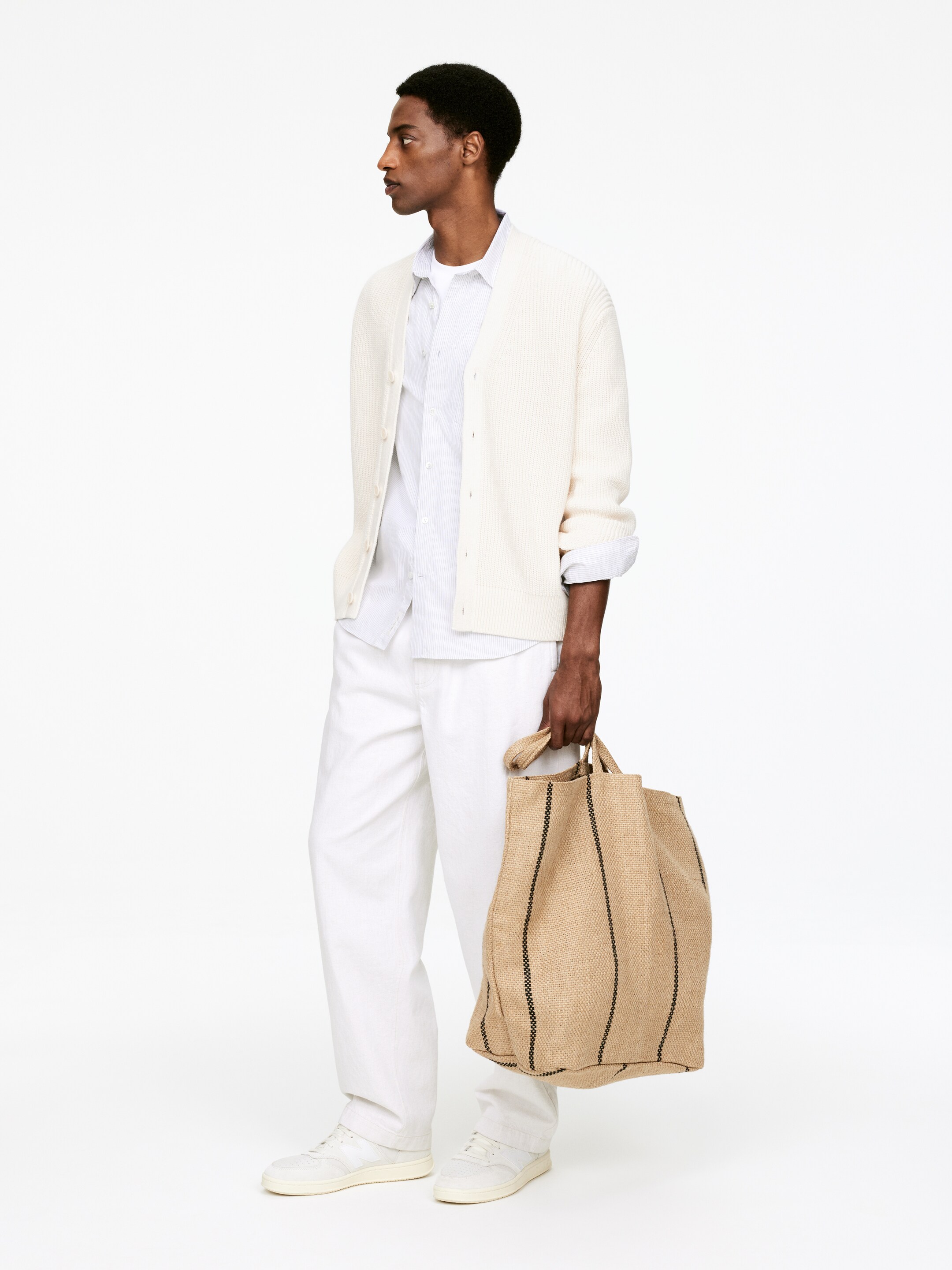 Visualizza immagine più grande: Cardigan in misto lino - Bianco sporco - UOMO | H&M IT 4