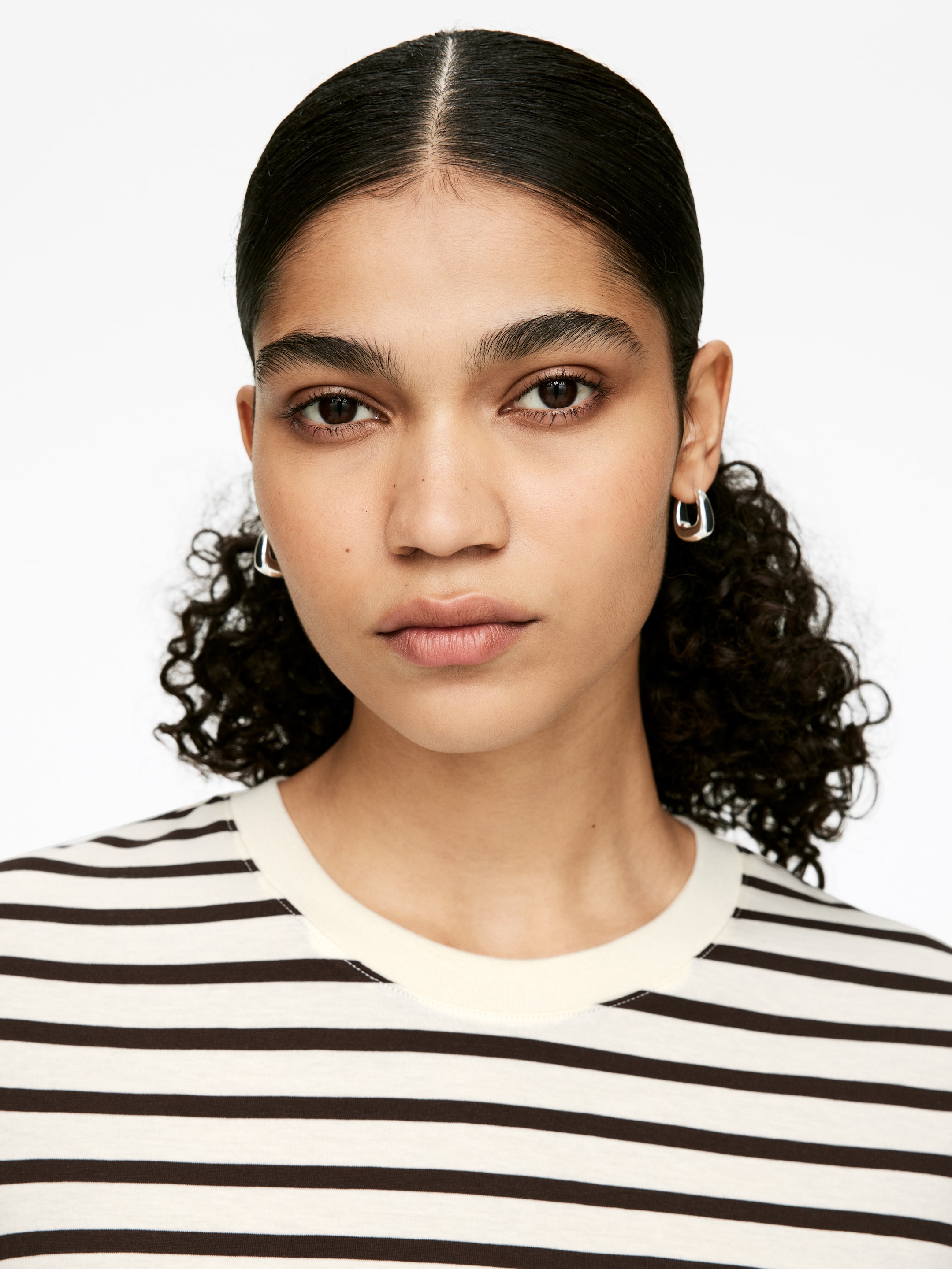 Visualizza immagine più grande: T-shirt iconica LILY - Marrone/Bianco sporco - DONNA | H&M IT 2