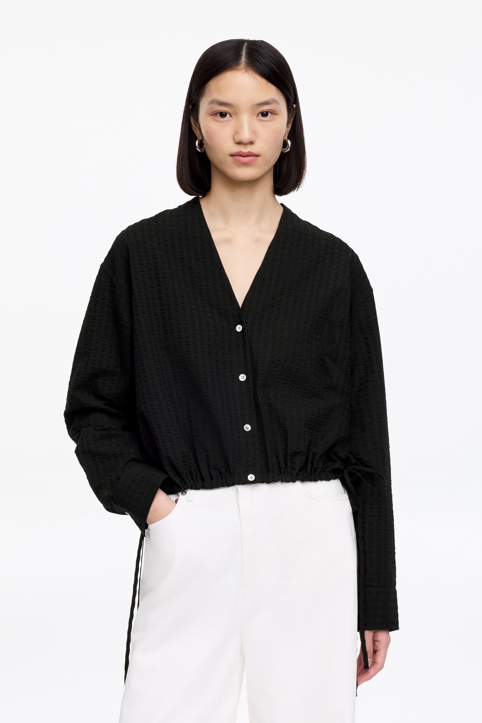 Blus i bäckebölja - Svart/Blå/vit - 1