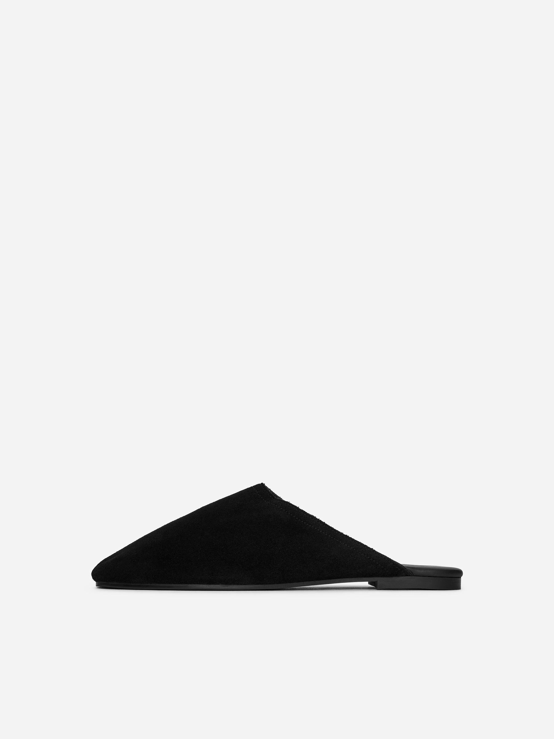 Suede Travel Slippers - Black - Women - StillMedia/DescriptiveStillLife - 5