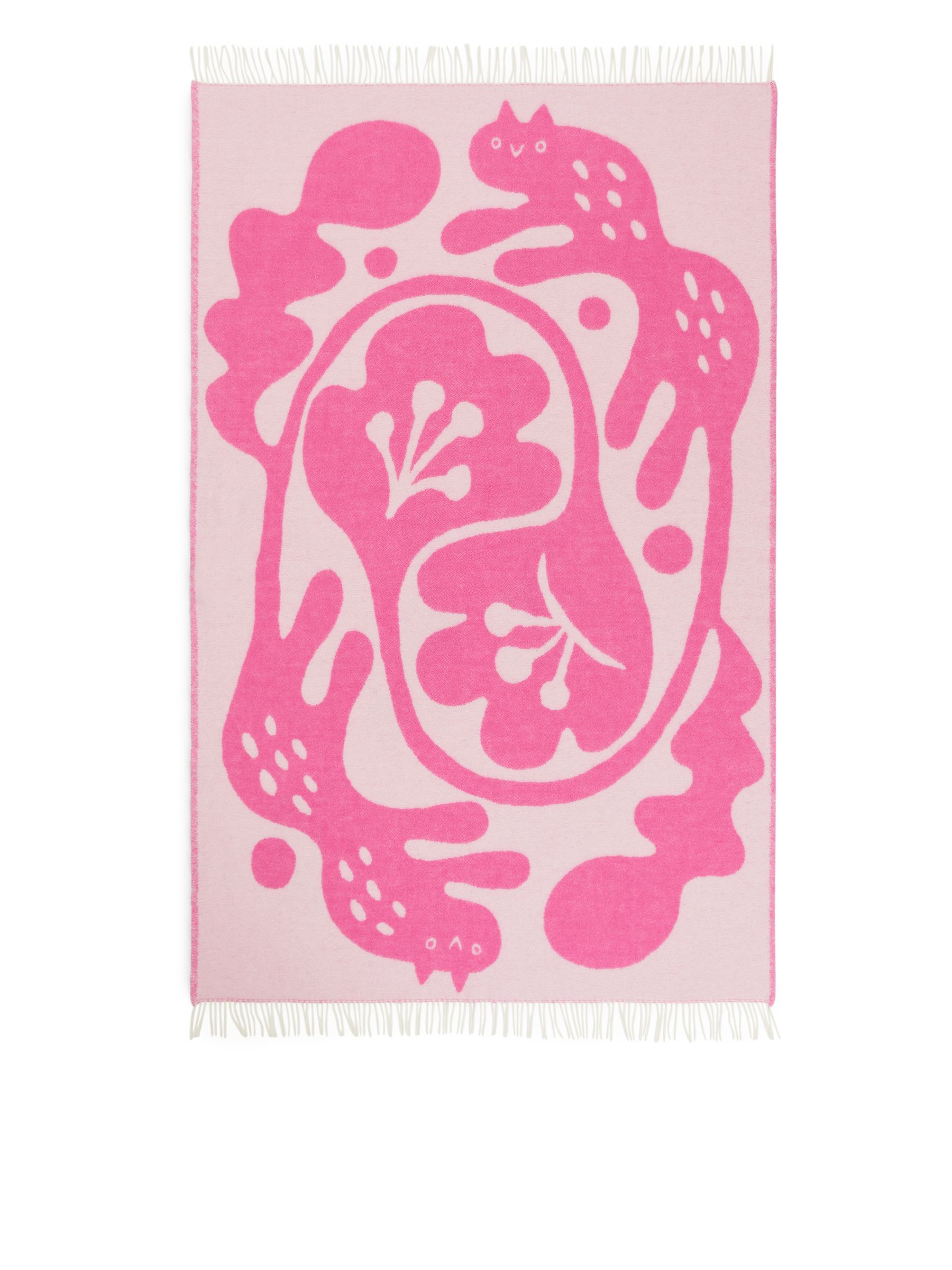 Takashi Tsushima Wool Blanket - Pink/White - Homeware - StillMedia/DescriptiveStillLife - 3