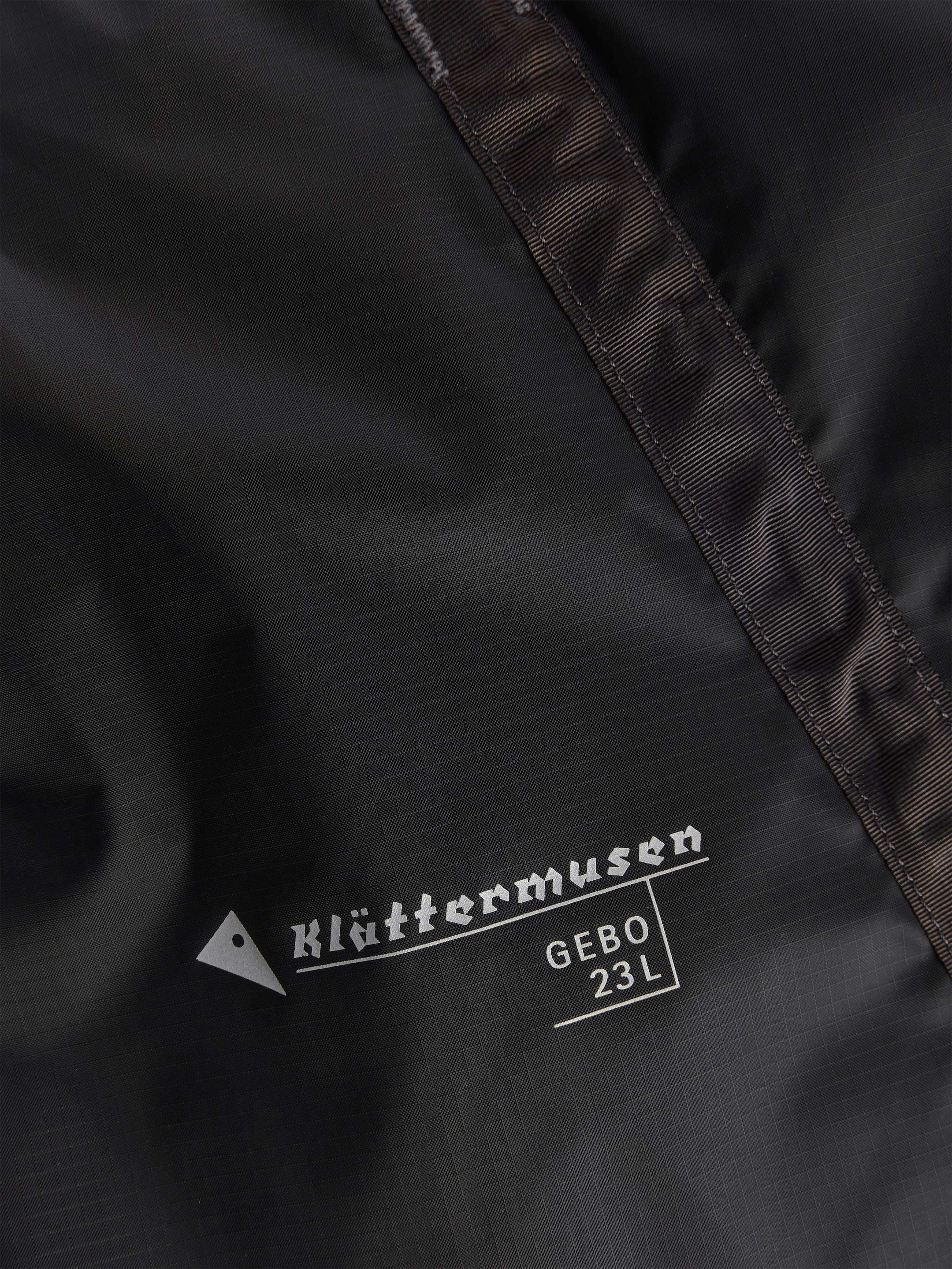 Klättermusen Gebo shopper - Svart - Men - StillMedia/DescriptiveDetail - 1