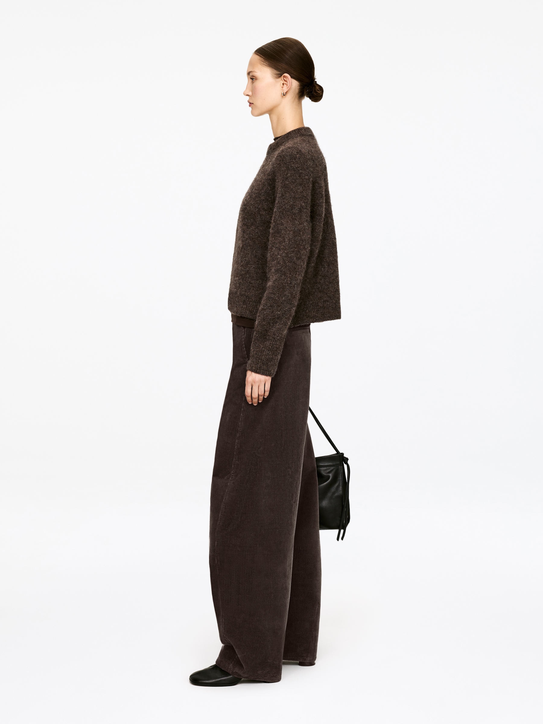 Barrel-Leg Corduroy Trousers - Dark Brown - Loose fit - Women - StillMedia/Lookbook - 7