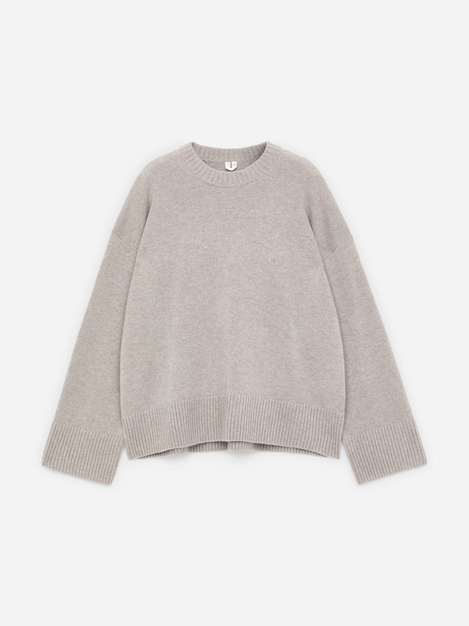 Oversized Pure Cashmere Jumper​ - Light Mole - Relaxed fit - Women - StillMedia/DescriptiveStillLife - 2