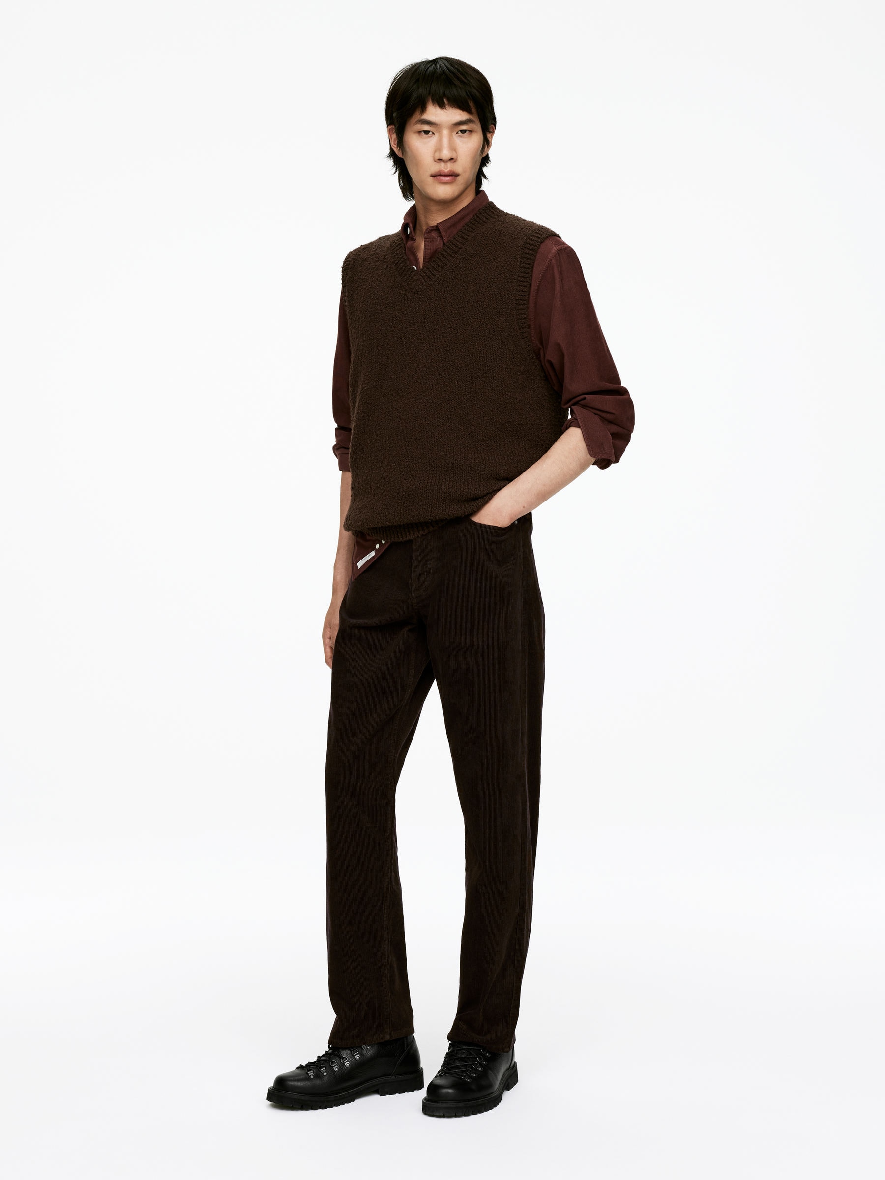 LOOSE Corduroy Trousers - Brown - Loose fit - Men - StillMedia/Lookbook - 4
