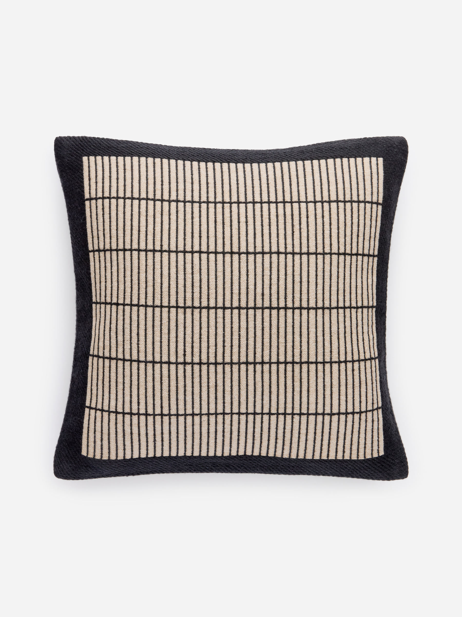 Cotton Wool Cushion Cover 50 x 50 cm - Black/Beige - Homeware - StillMedia/DescriptiveStillLife - 3