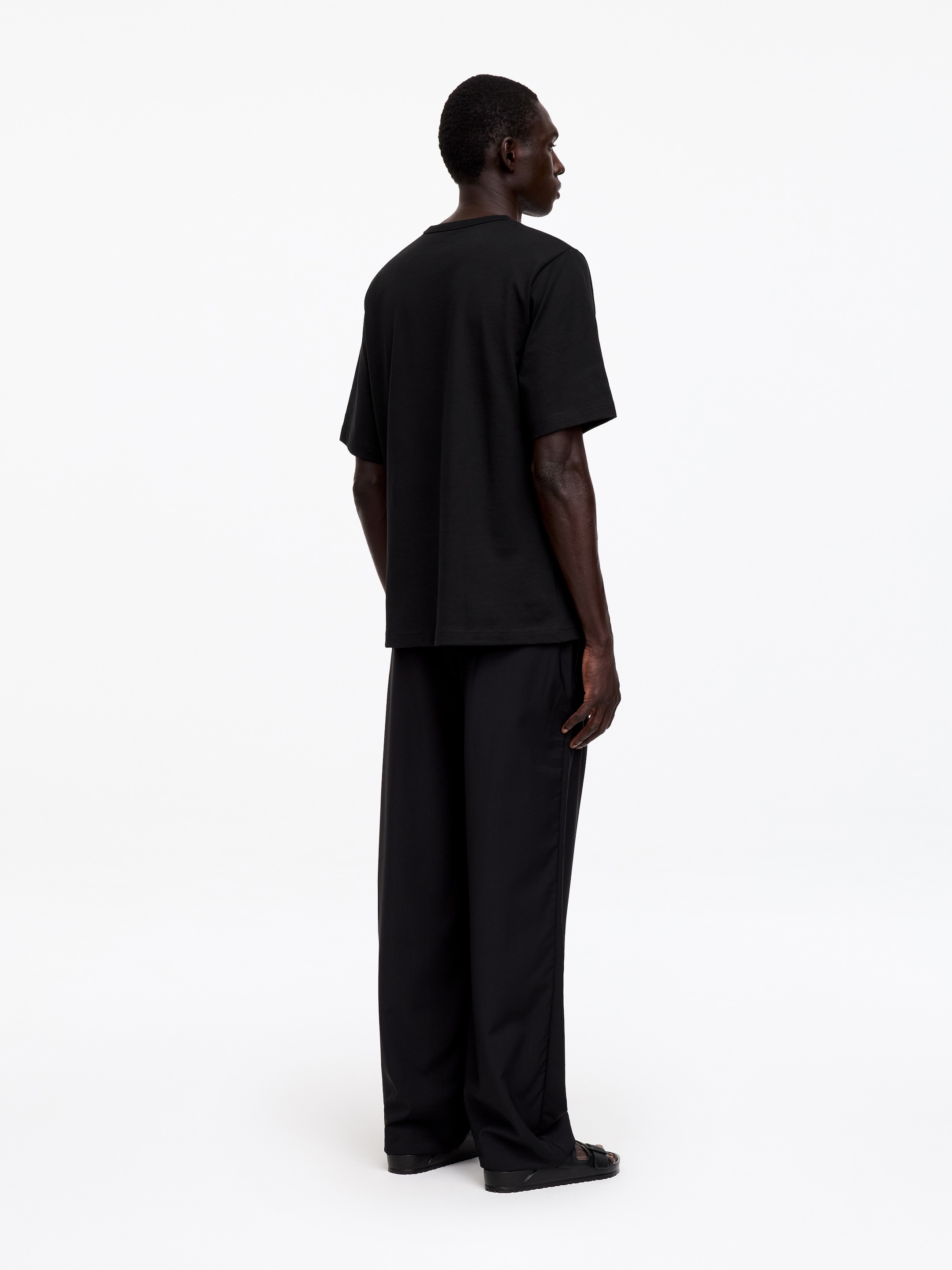 Gruby T-shirt - Czarny - Fason swobodny - men - StillMedia/Lookbook - 23