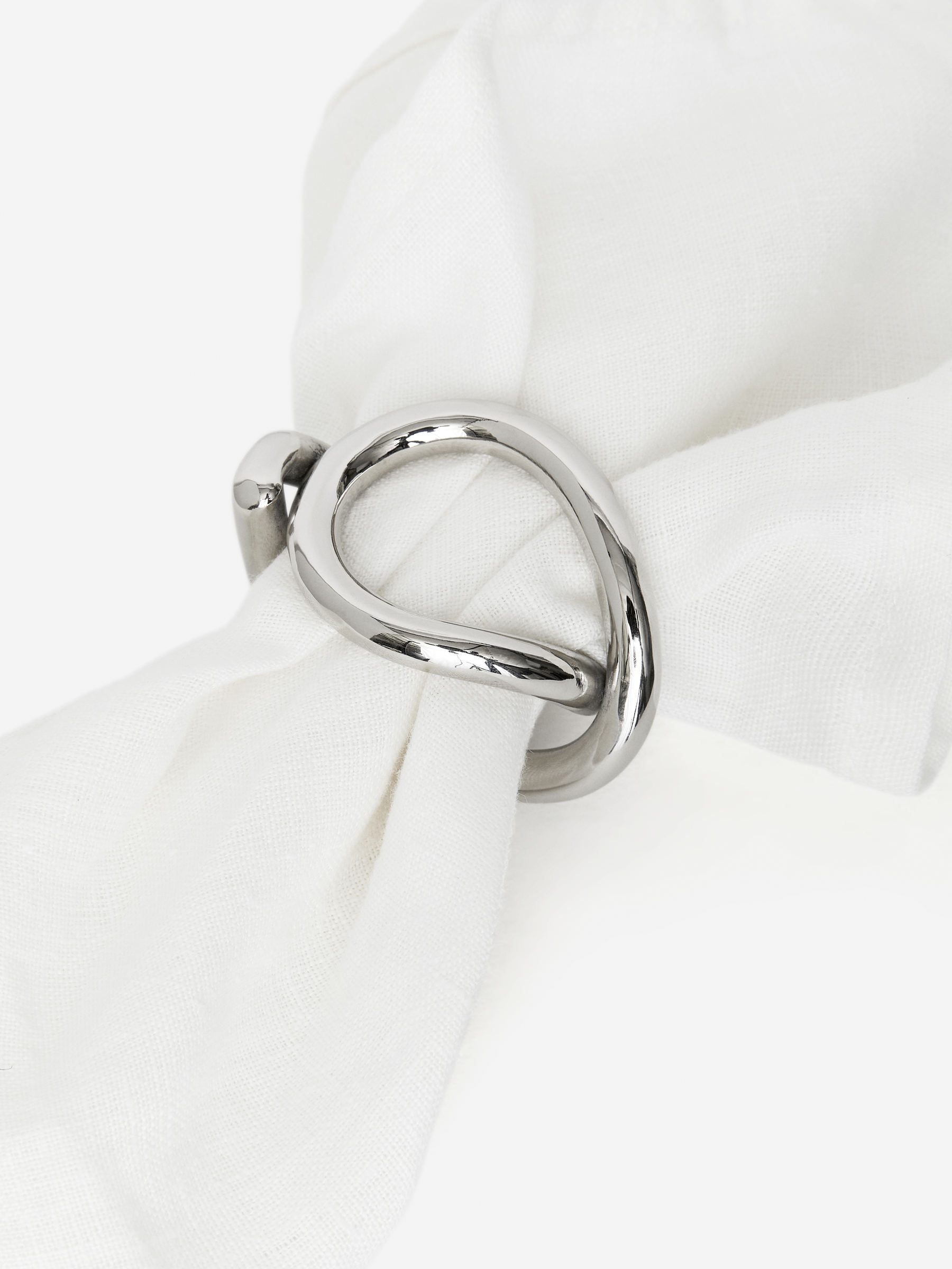 Napkin Rings - Silver - Homeware - StillMedia/DescriptiveDetail - 3
