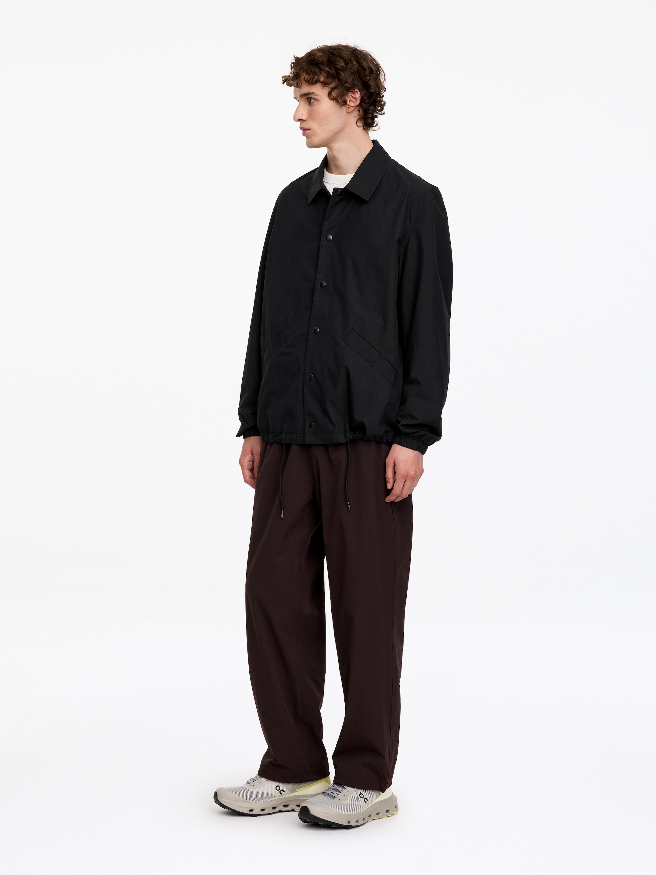ARKET ACTIVE Coachjacke - Schwarz - Regular Fit - men - StillMedia/Lookbook - 2