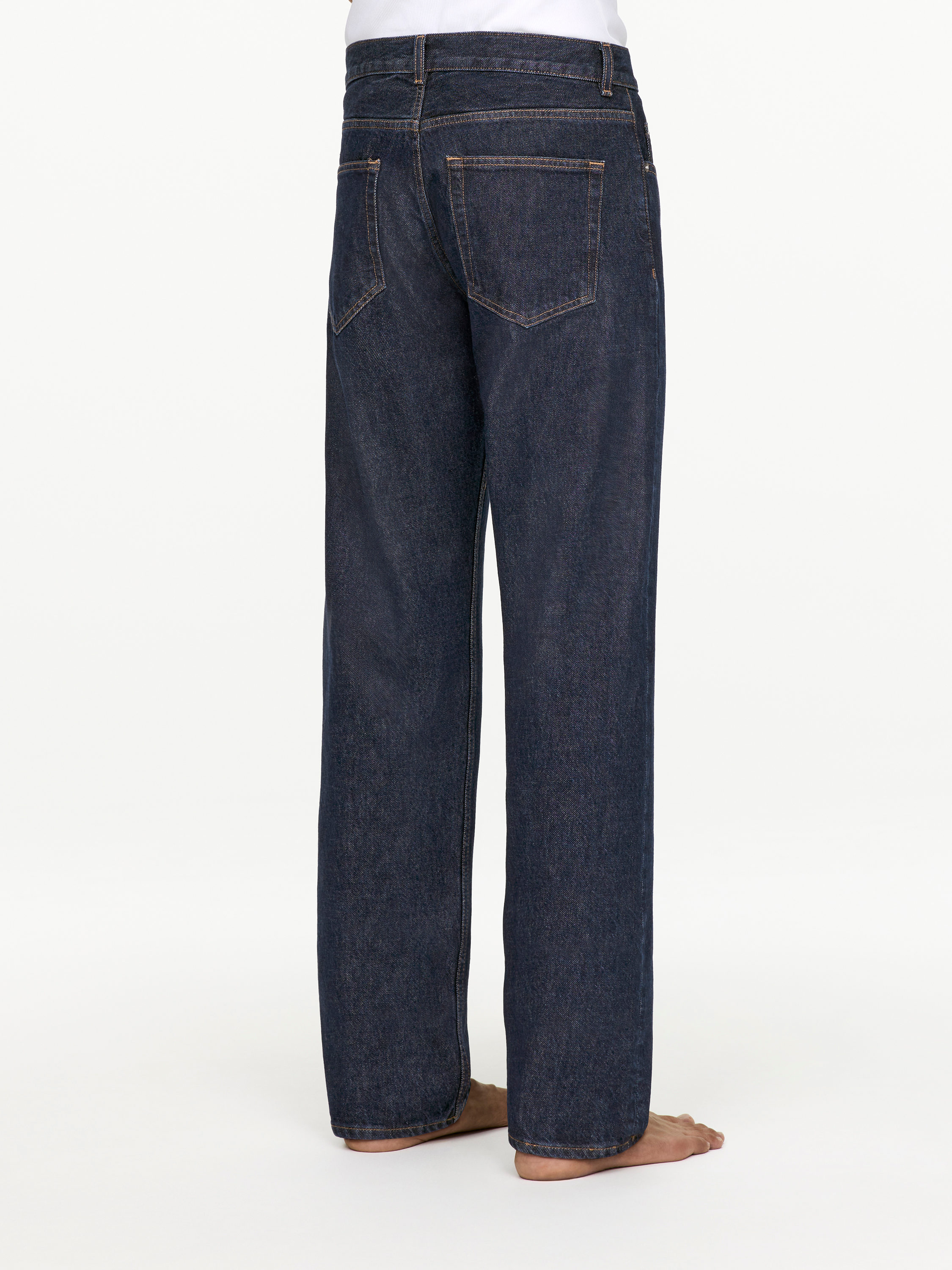 OCEAN Loose Straight Jeans - Dark Blue - Loose fit - Men - StillMedia/Lookbook - 13