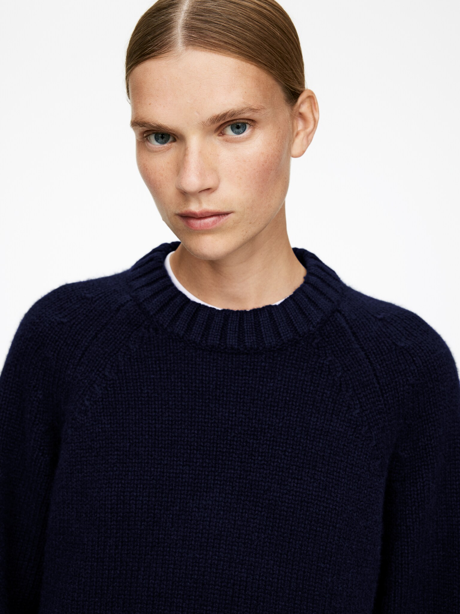 Chunky Pure Cashmere Jumper  ​ - Dark Blue/Beige - 3