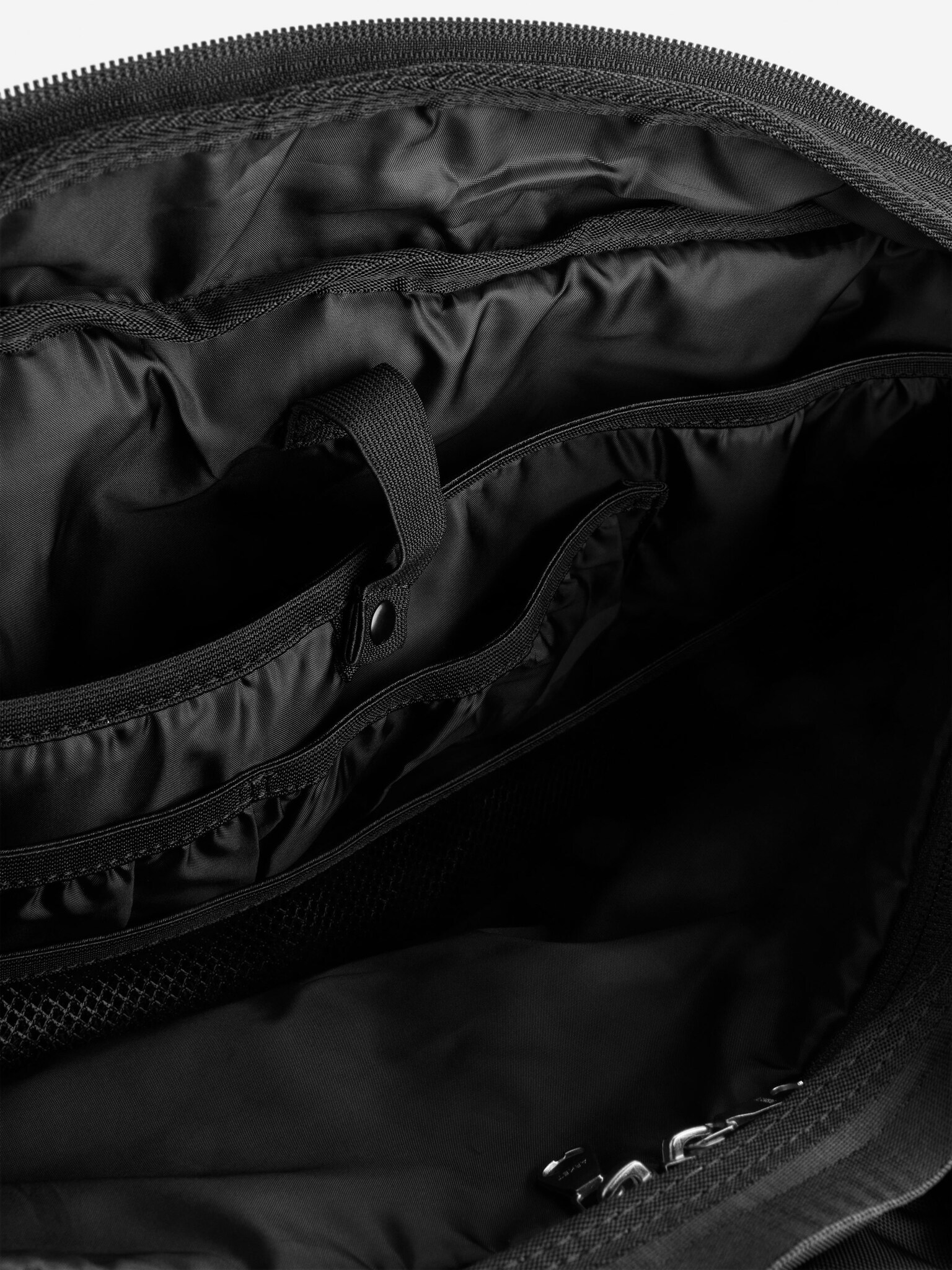 24 órás Duffle Bag - Fekete - 9