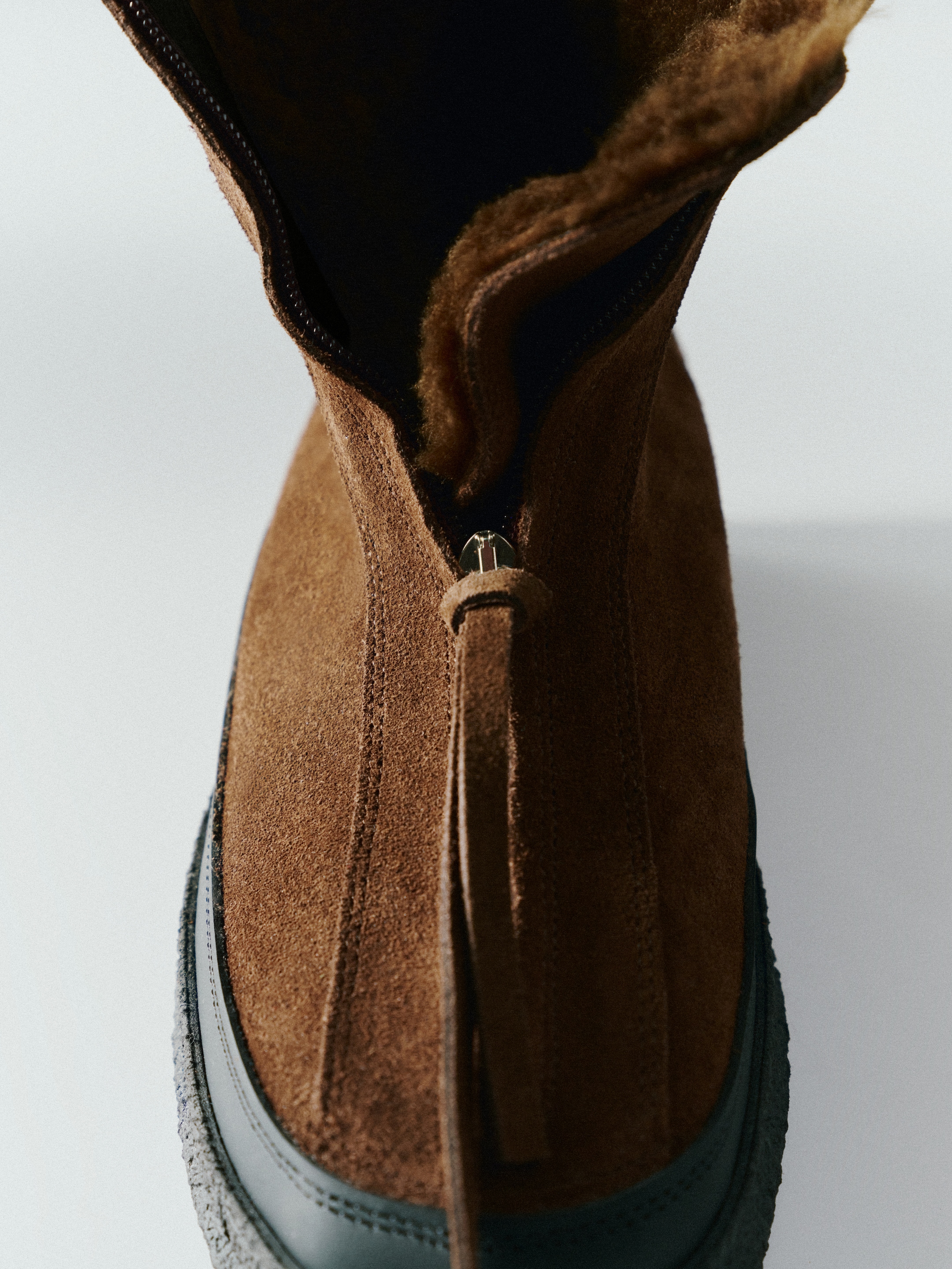 Chunky Velourslederstiefel - Dunkelbraun - women - StillMedia/Environmental - 1