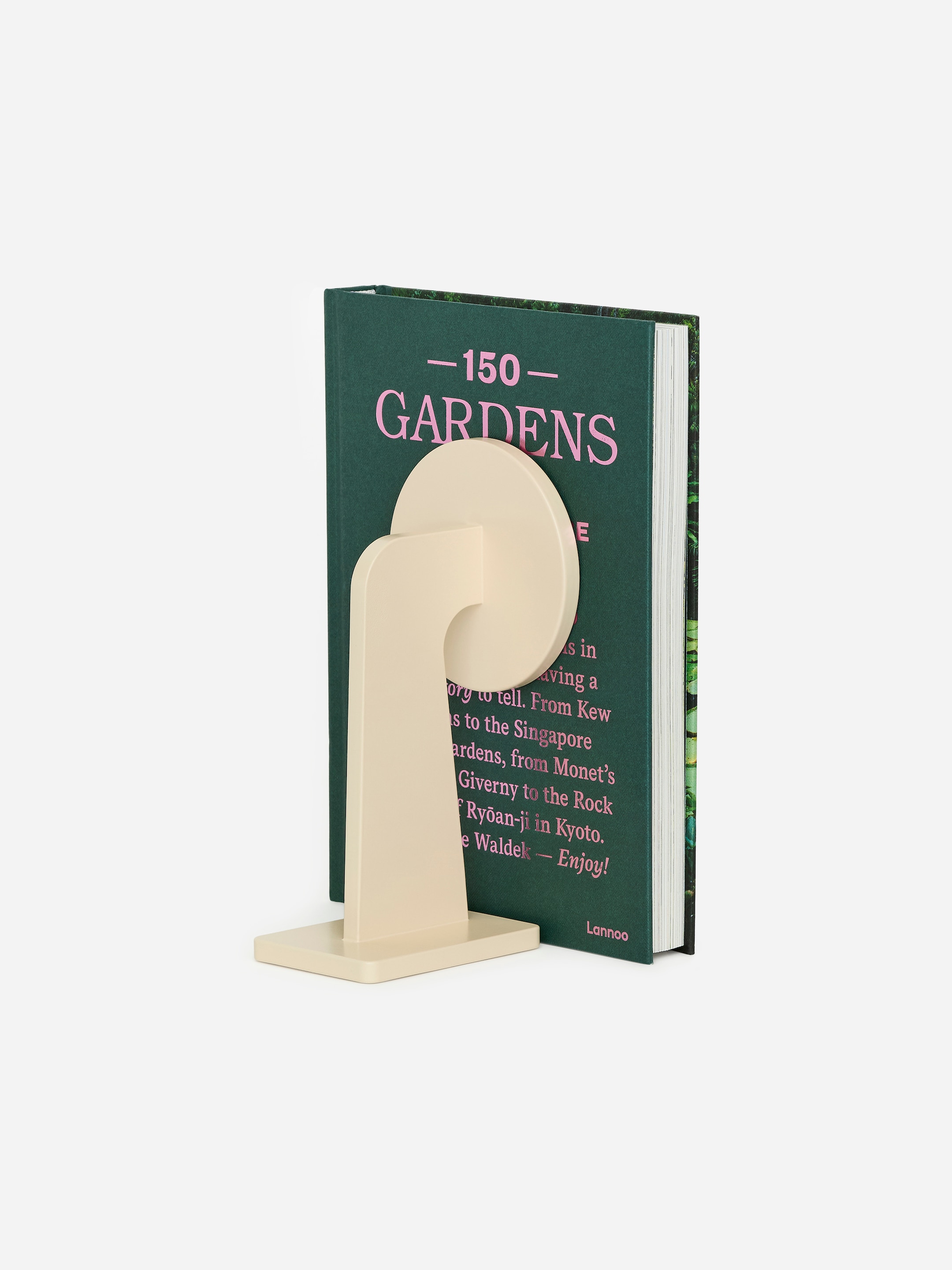 ARKET and Massproductions Buffer Bookend - Dusty White - Homeware - StillMedia/DescriptiveDetail - 1